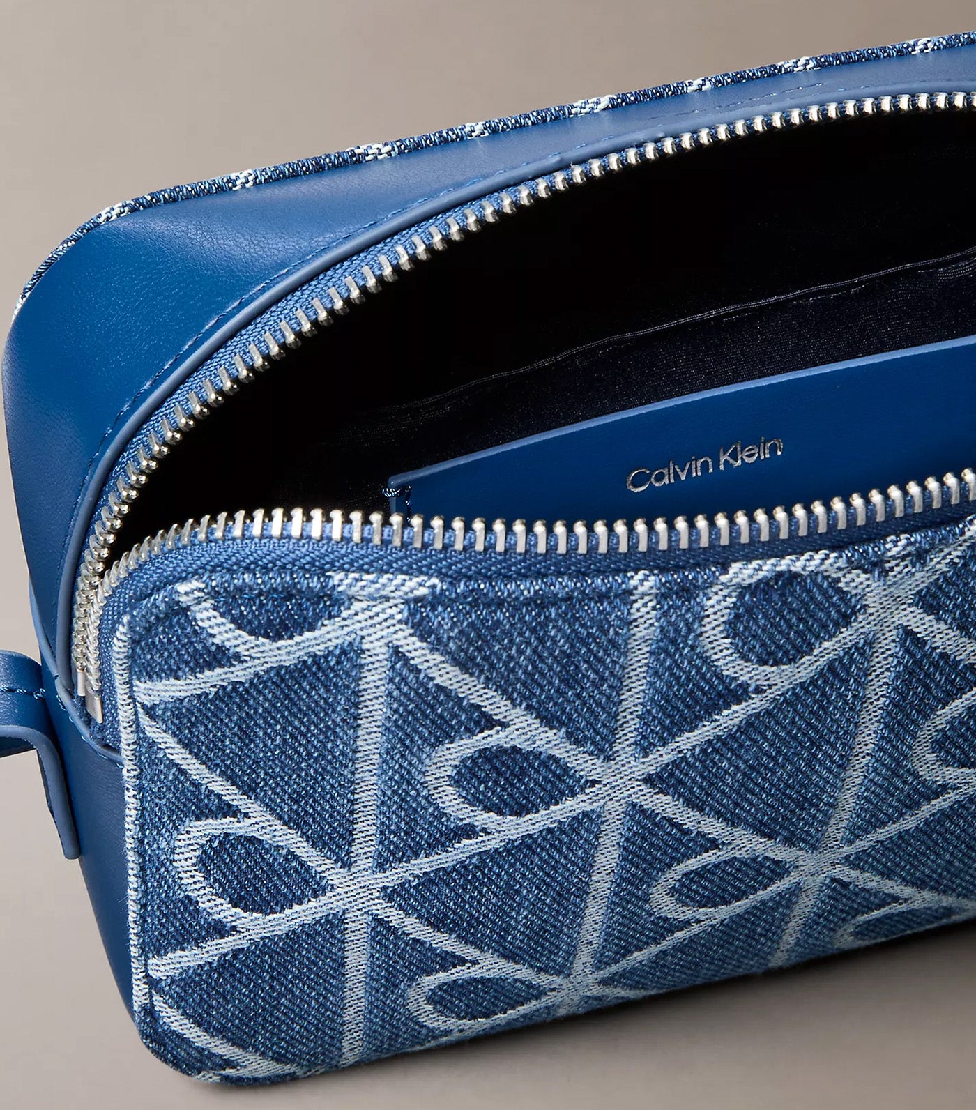 Women's Denim Camera Bag Denim JQD Medium Wash