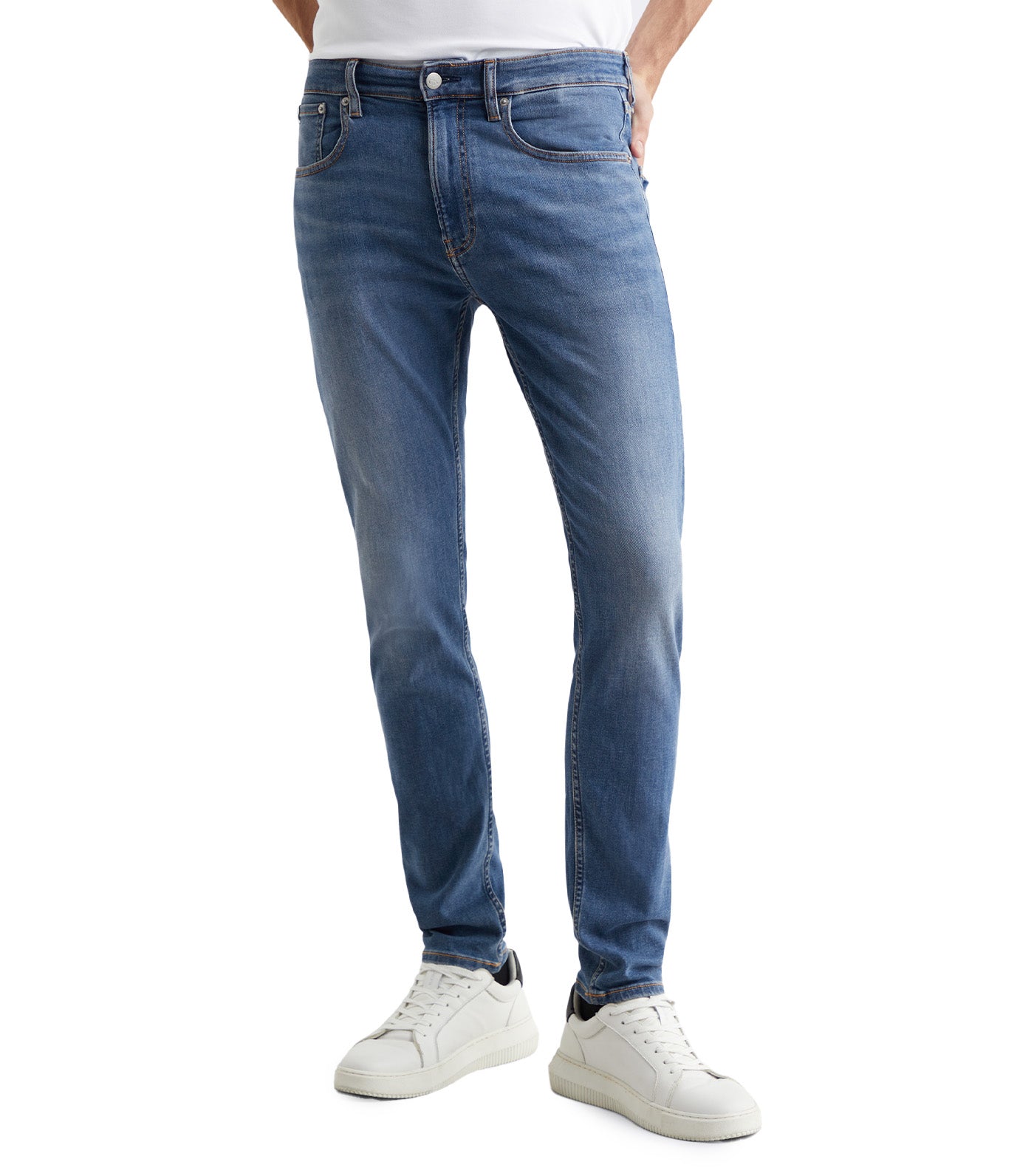 Modern Taper Denim Medium