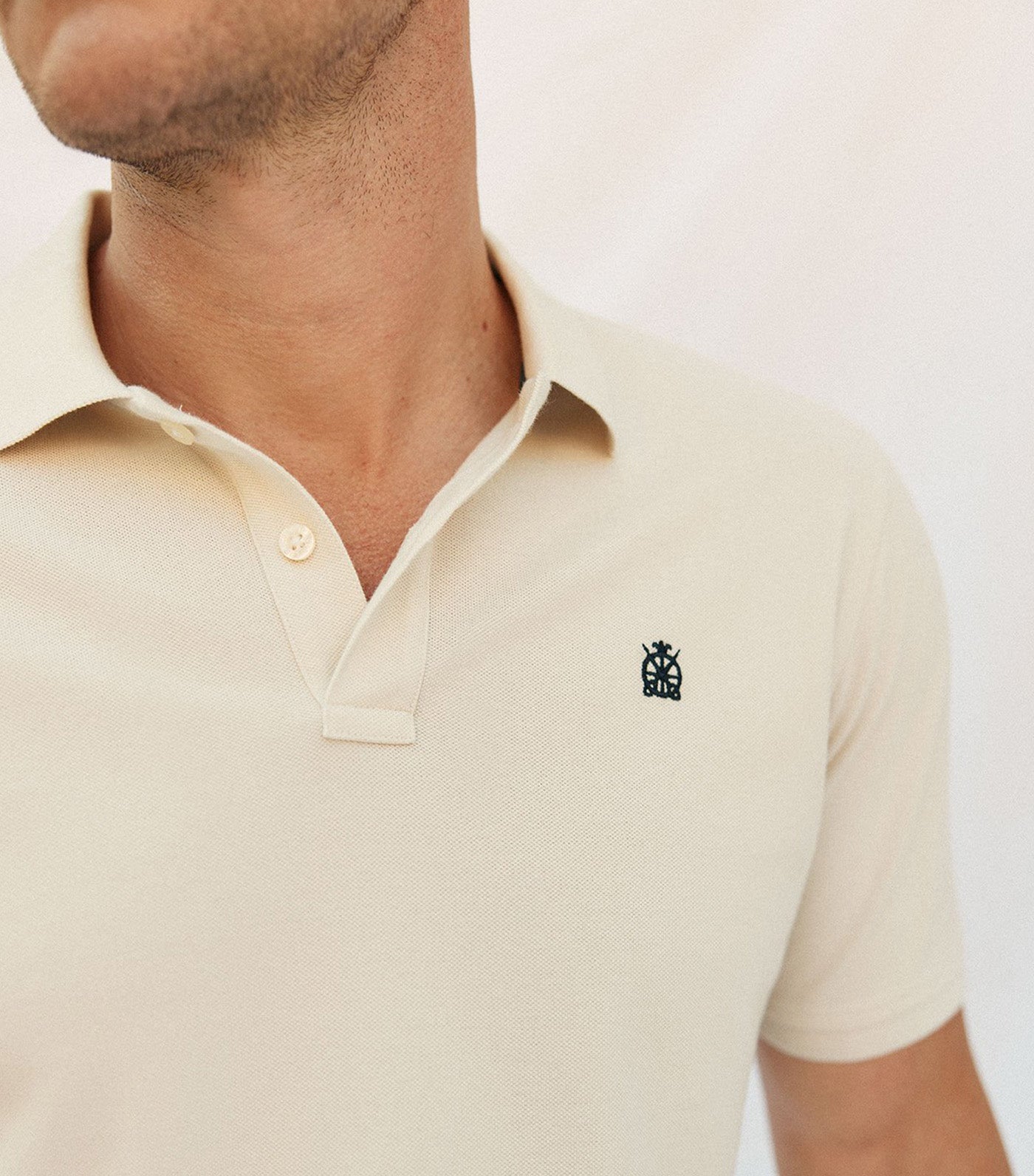 Cortefiel Basic Piqué Polo Shirt Ivory