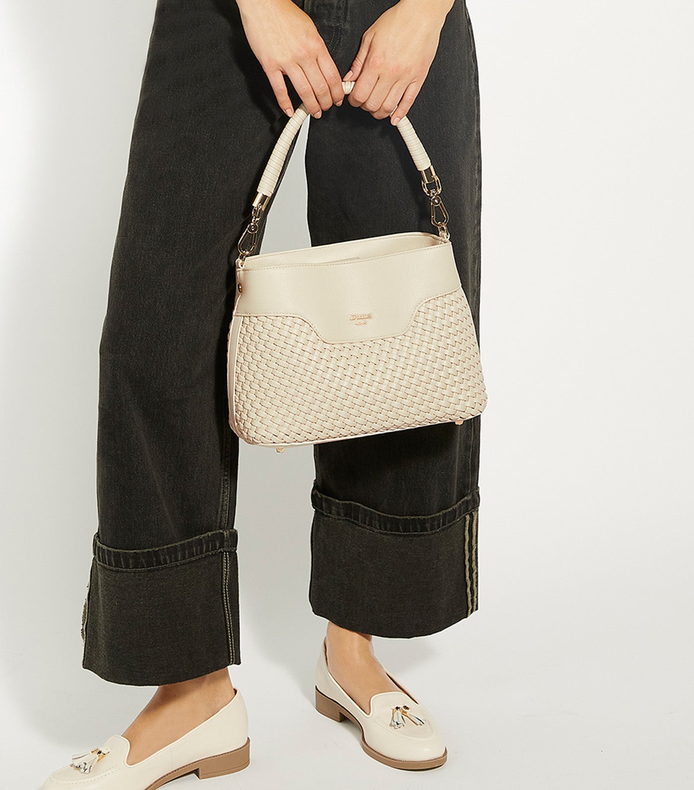 Dinidelphie Medium Woven Grab Bag Ecru