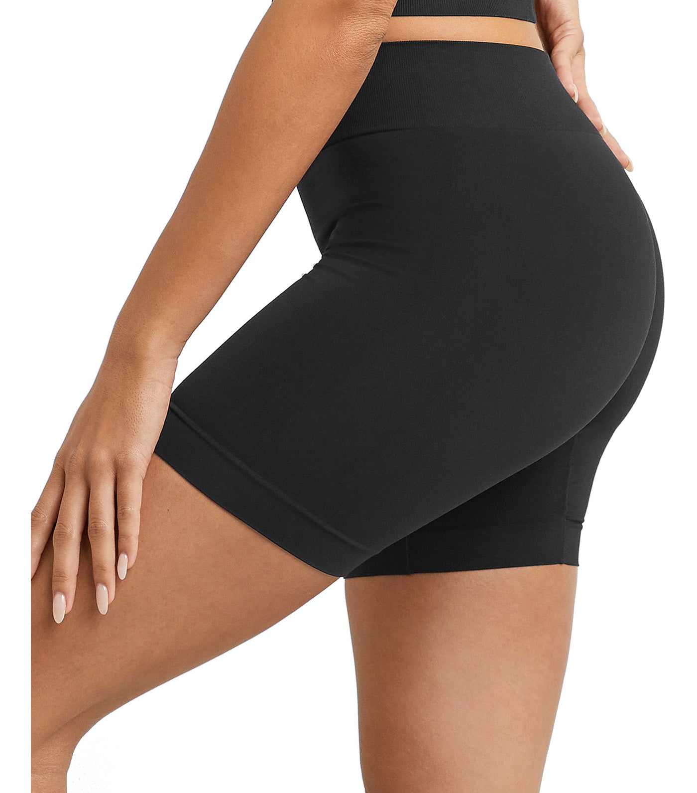 M Smoothing Seamless Shorty Black