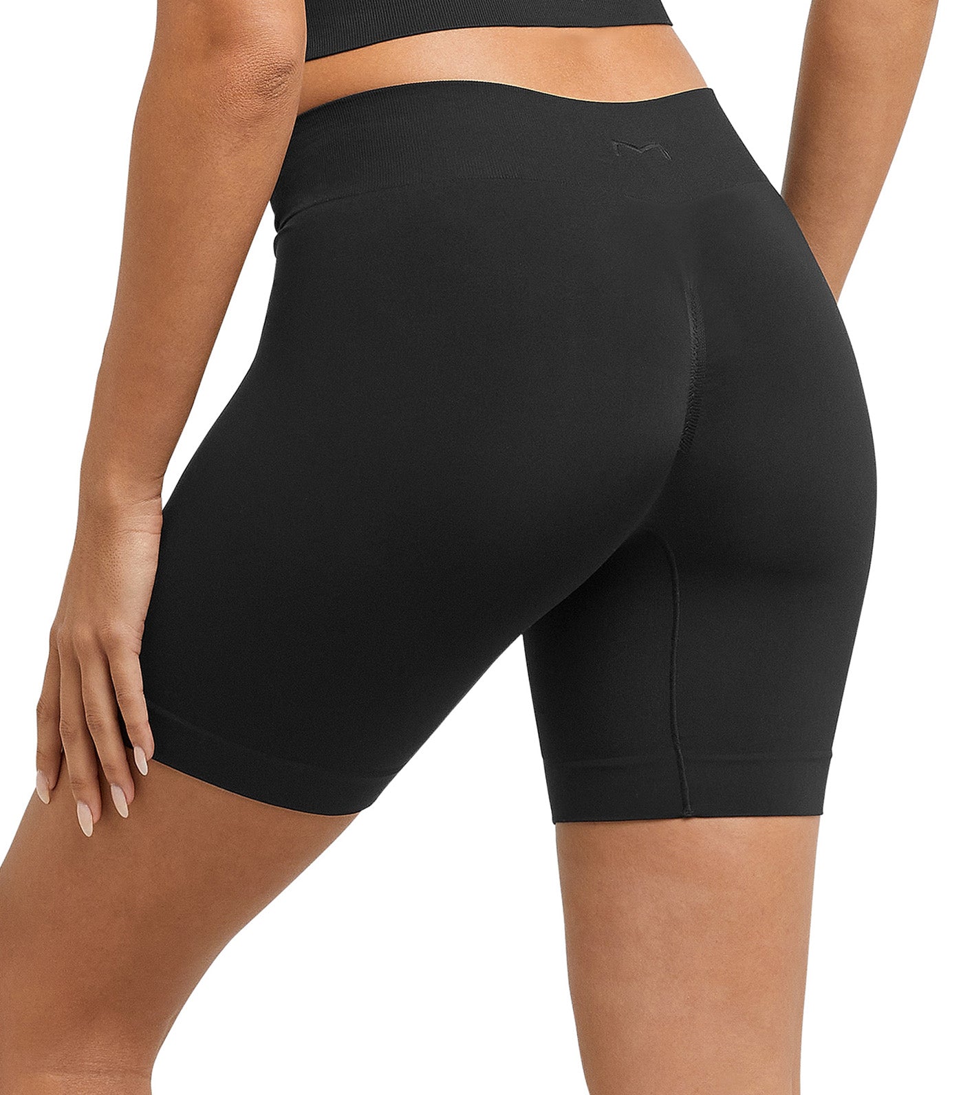 M Smoothing Seamless Shorty Black