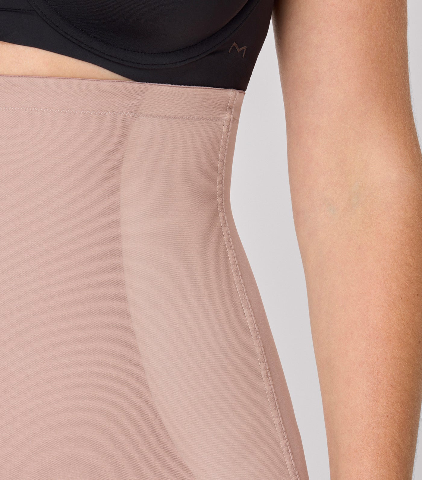 Sculpting High Waist Shaping Short