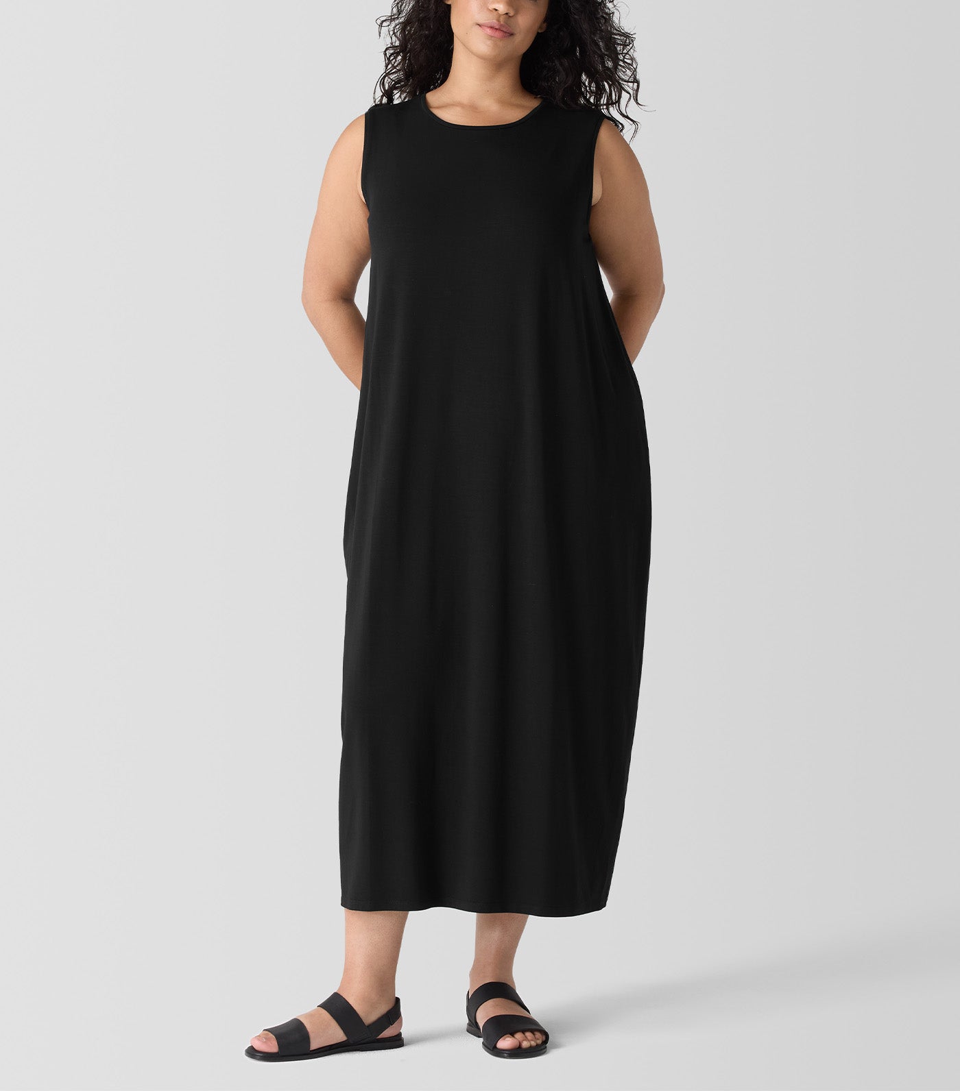 Oval Dress Black