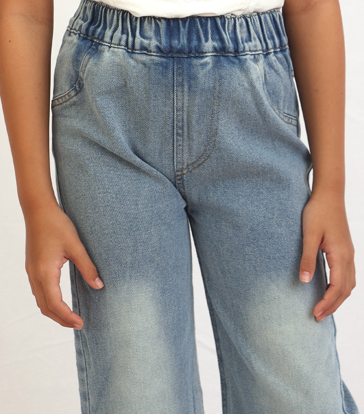 Gia Denim Pants with Ribbon and Lace