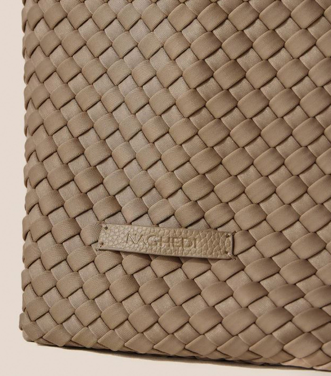Jetsetter Small Tote