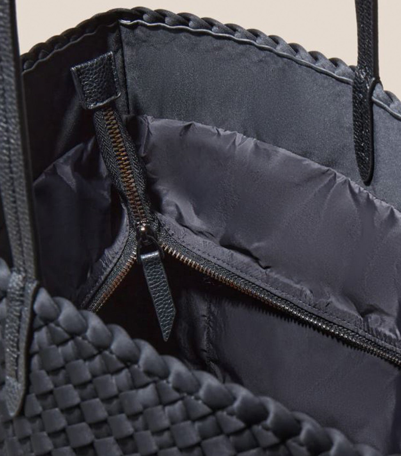 Jetsetter Small Tote