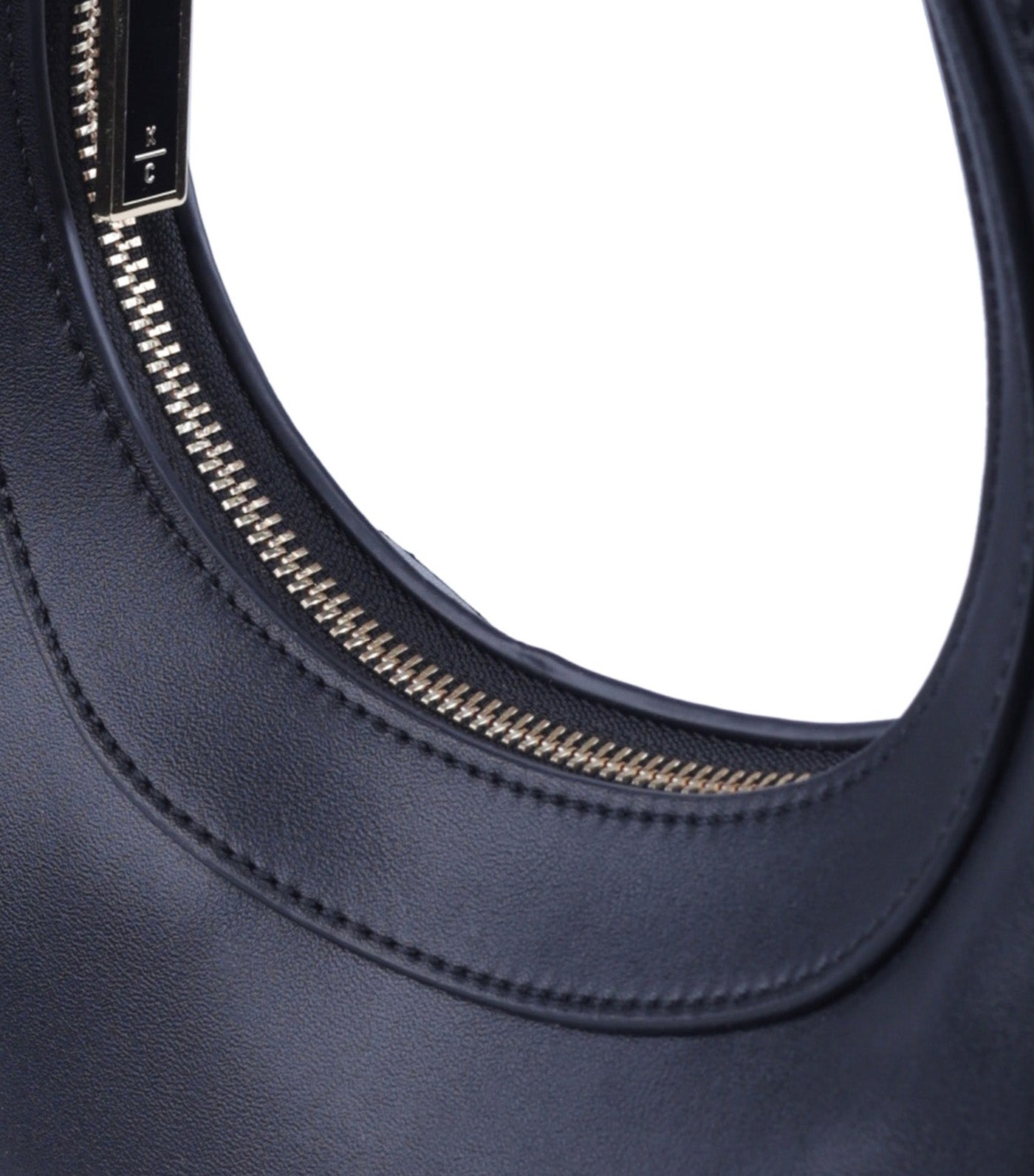 Betthen Shoulder Bag