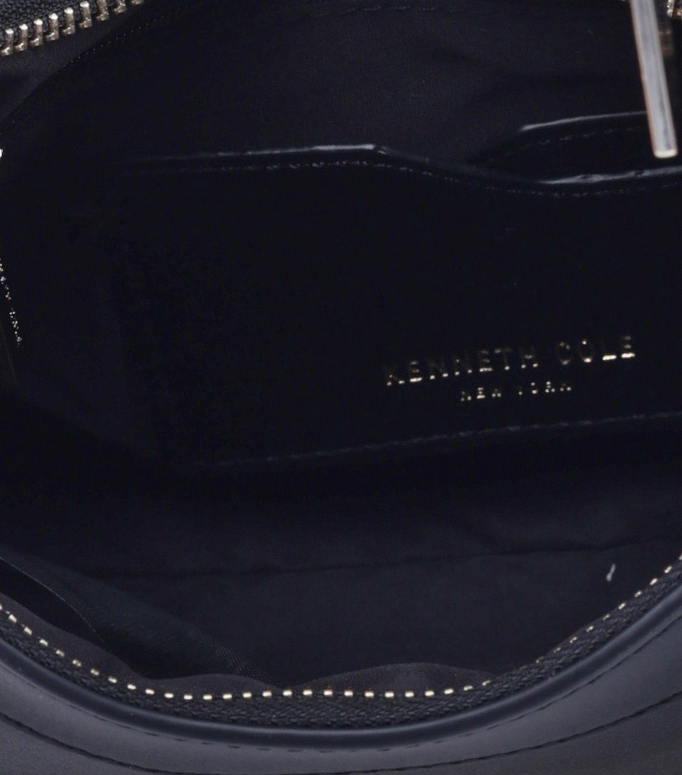 Betthen Shoulder Bag