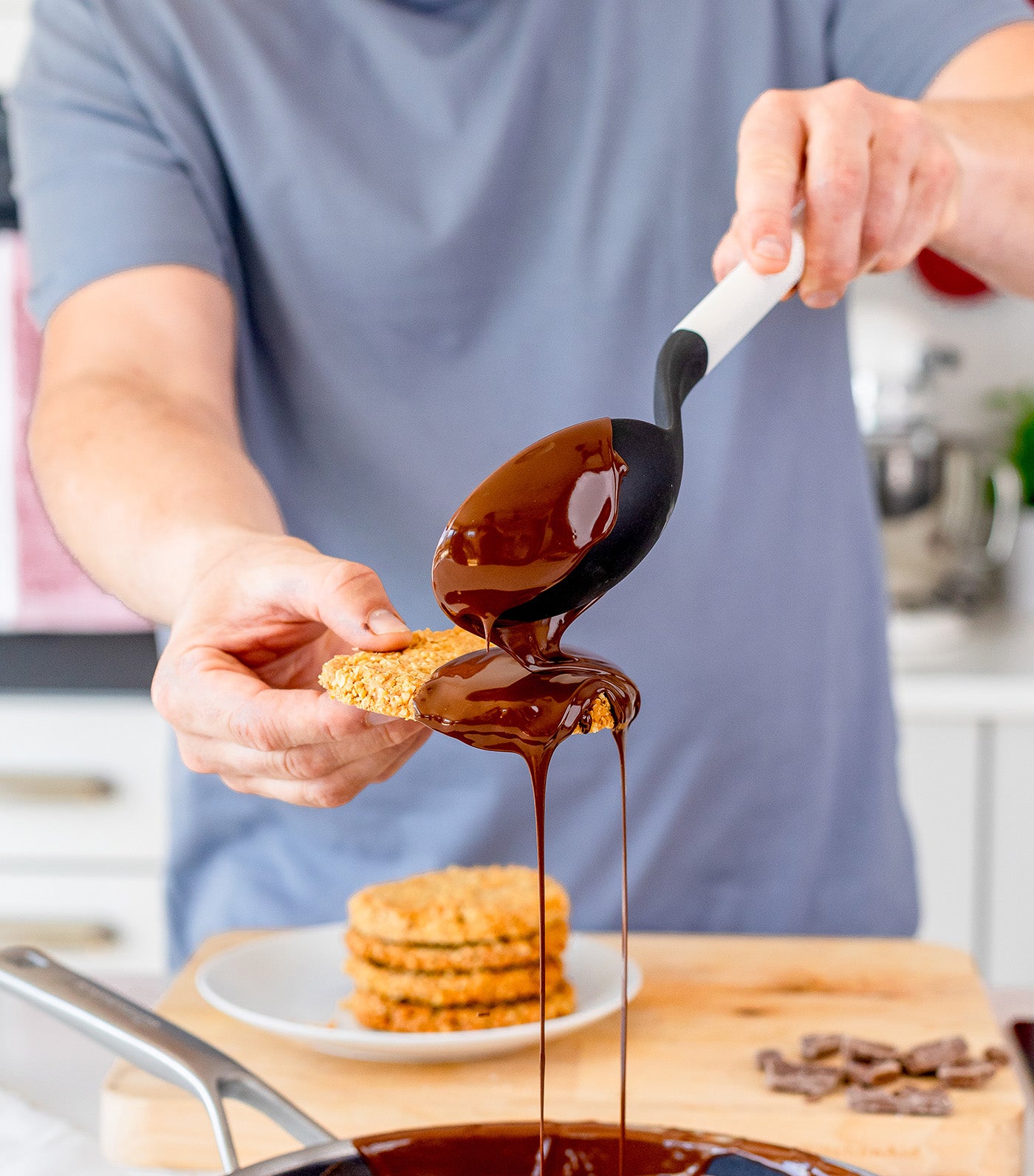 Coreline Basting Spoon Porcelain