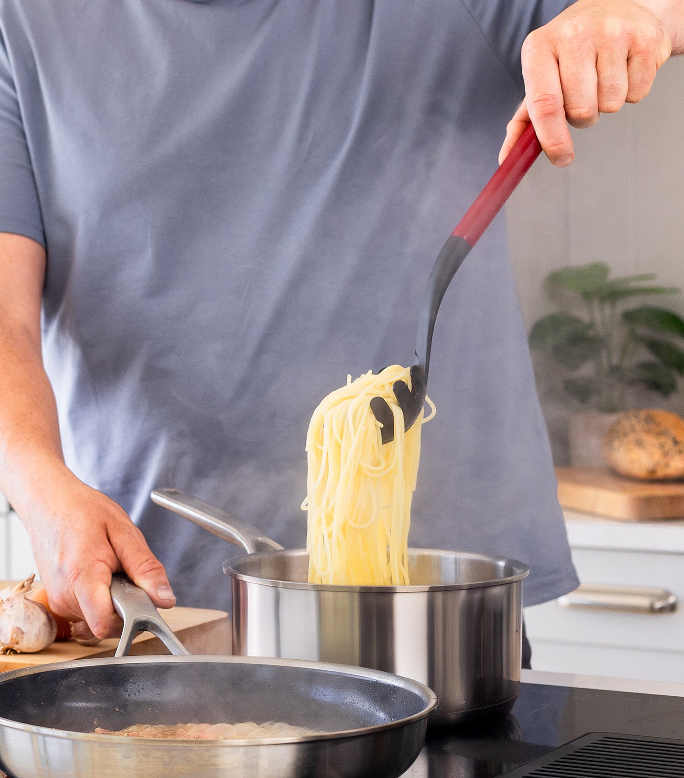 Coreline Pasta Spoon Empire Red