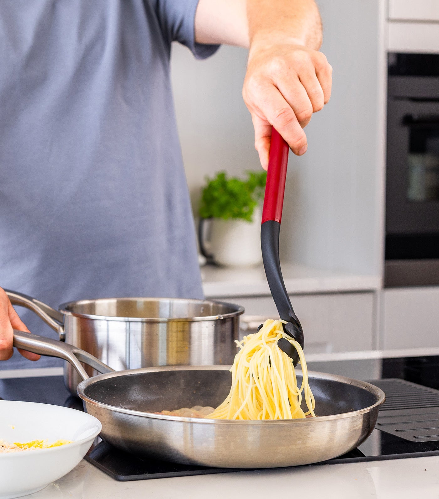Coreline Pasta Spoon Empire Red