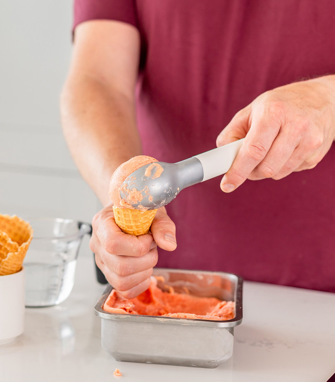 Coreline Ice Cream Scoop Porcelain