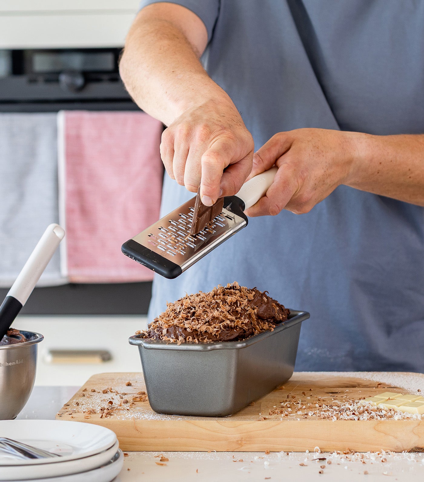 Coreline Medium Etched Grater Porcelain