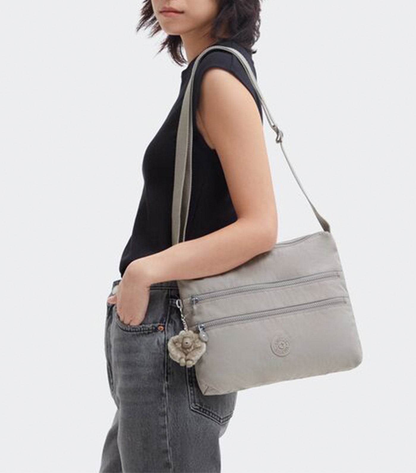 Alvar Crossbody