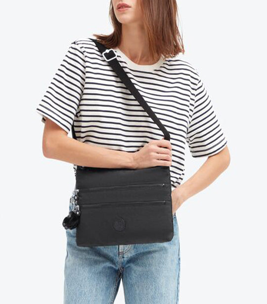 Alvar Shoulder Bag Black Noir