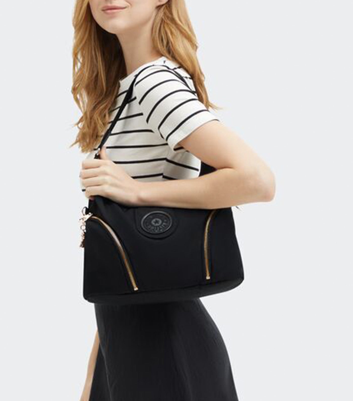 Ilie Shoulder Bag