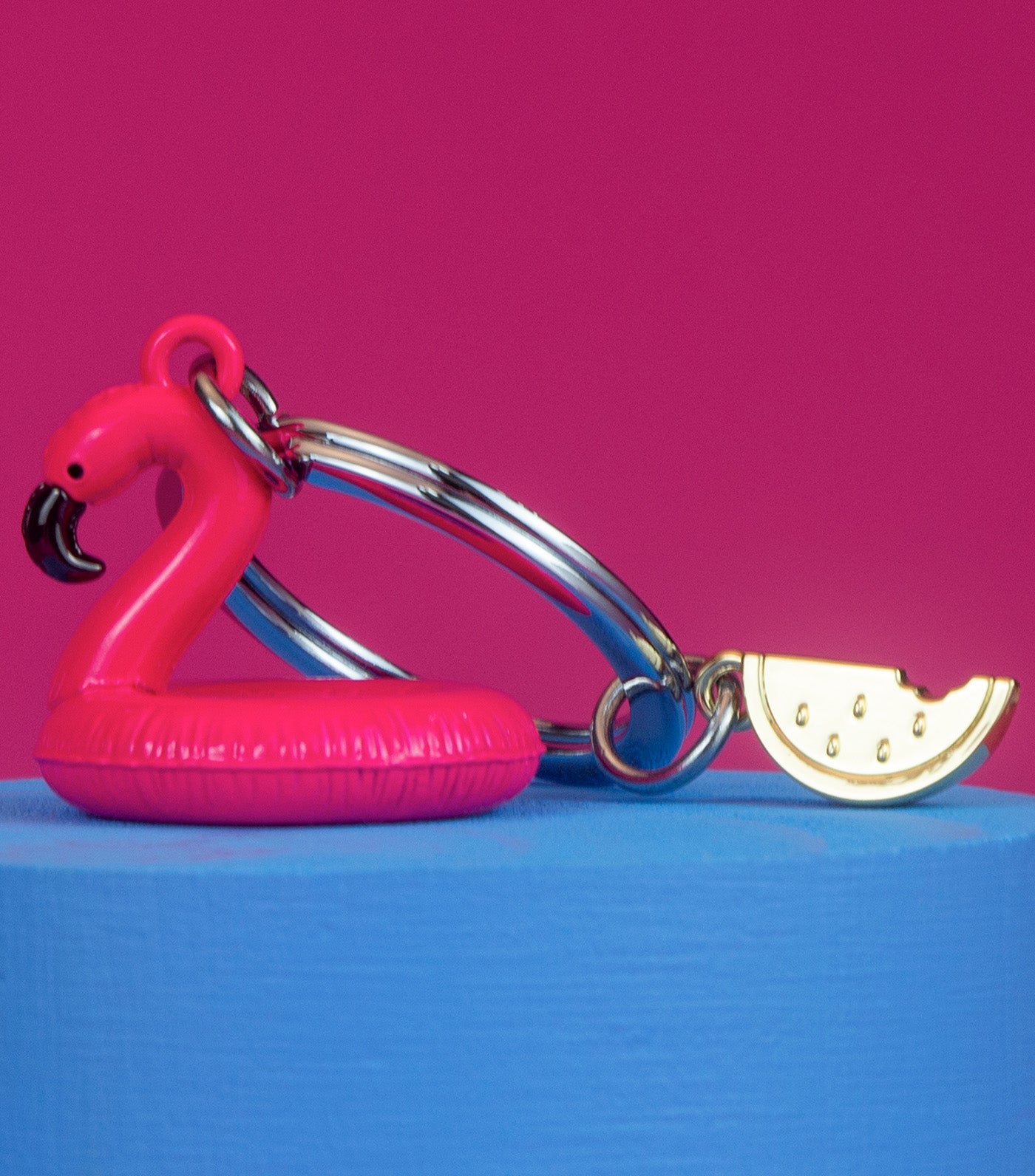 Meta[l]morphose Poolfloat Keyring