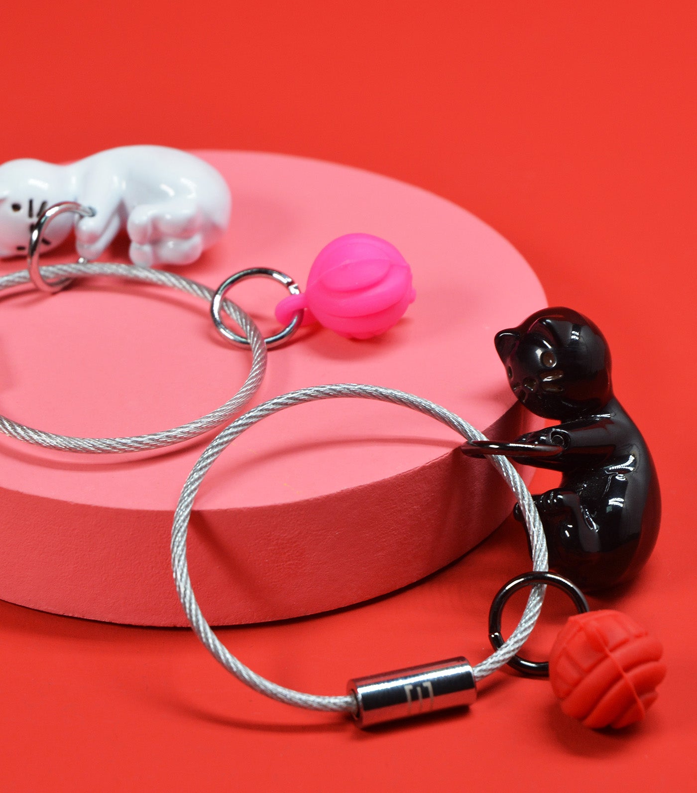 Playing Cat Keyring