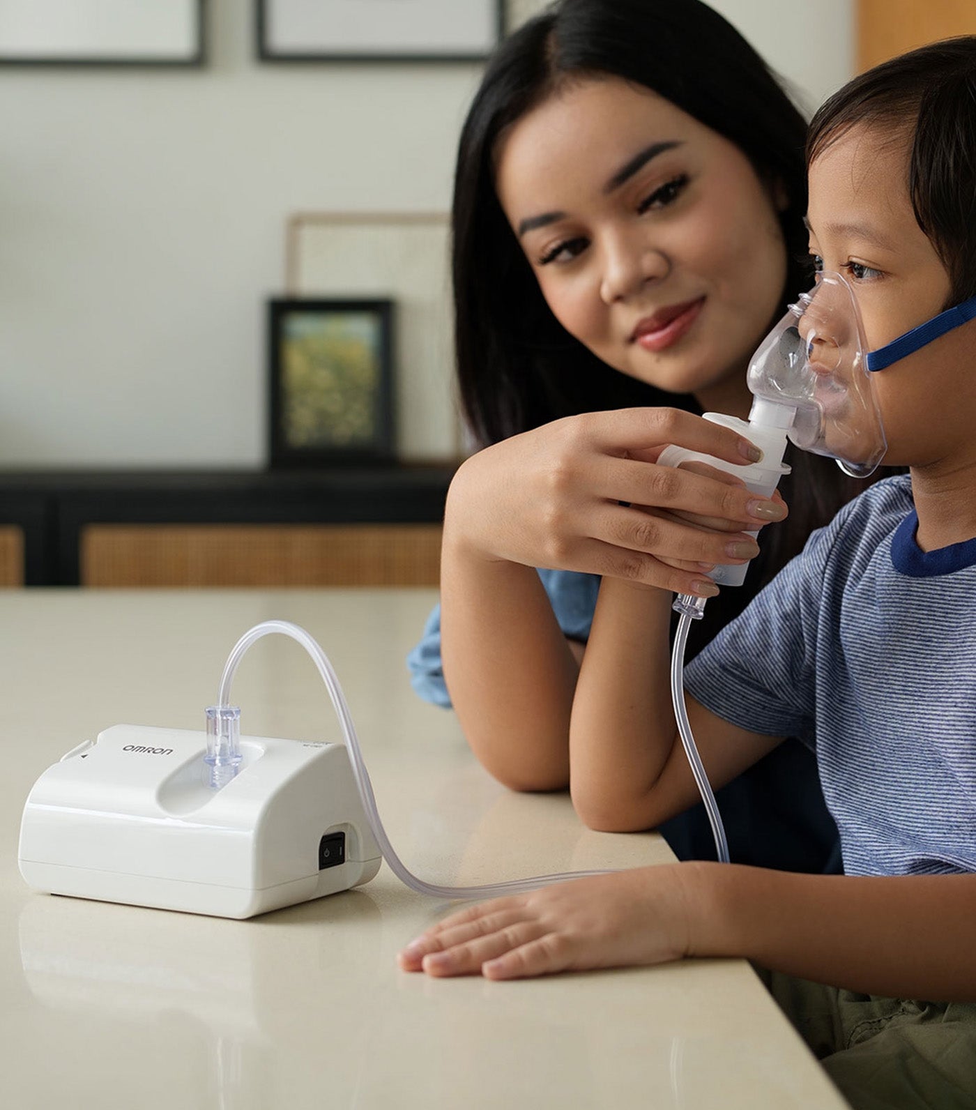 OMRON Compressor Nebulizer White 