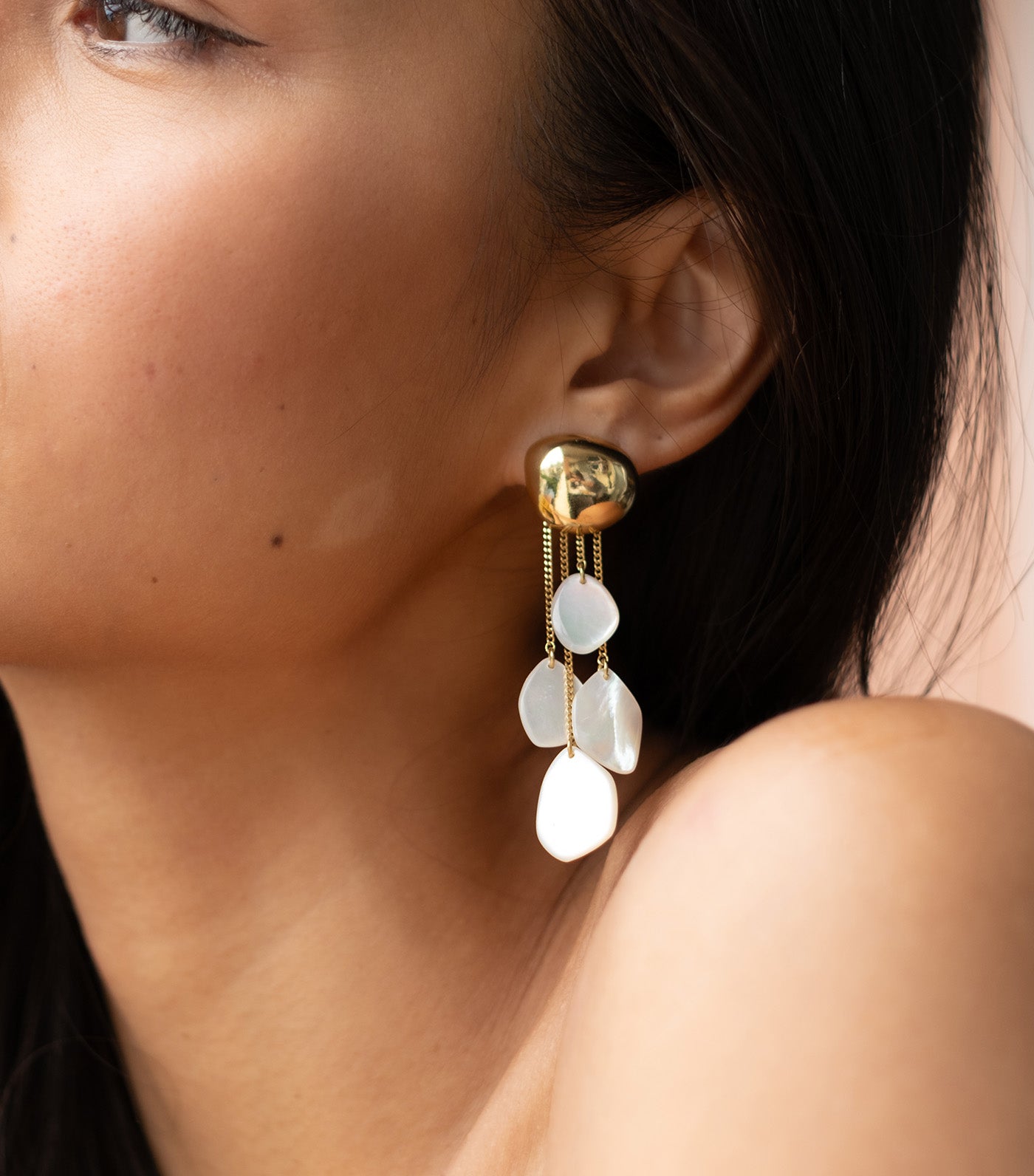 Golden Monstera Naida Earrings Gold