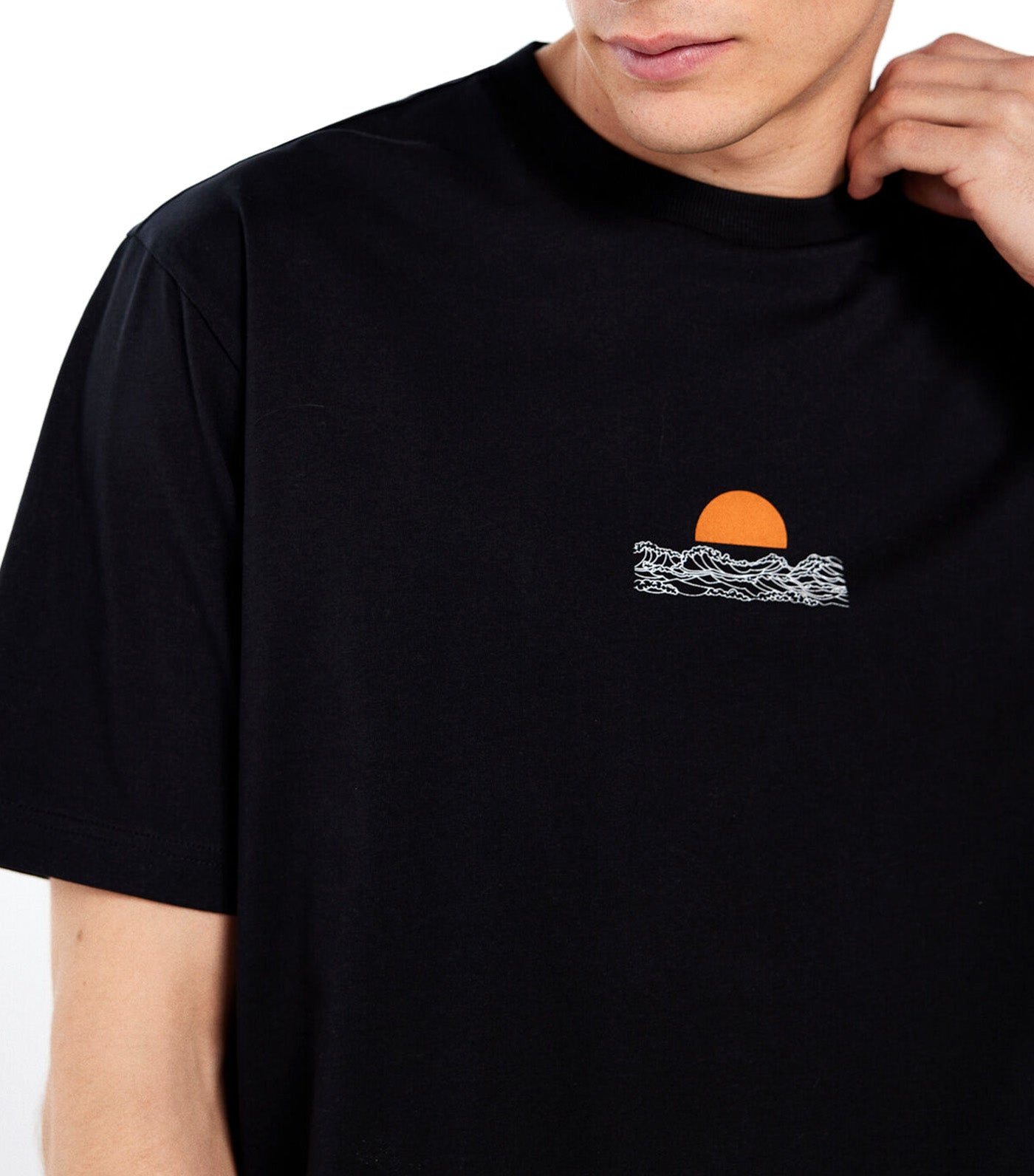 Waves T-Shirt Black