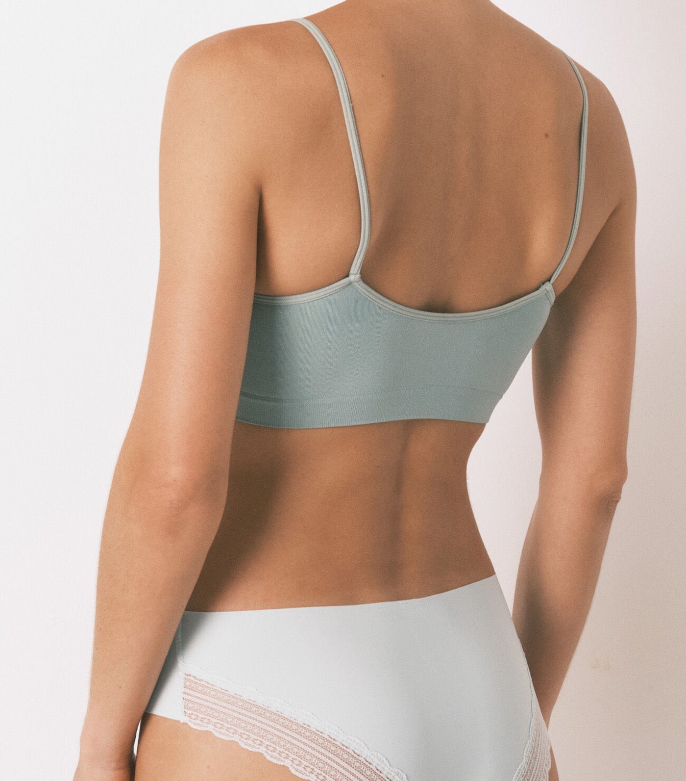 Classic Lace Microfiber Panty