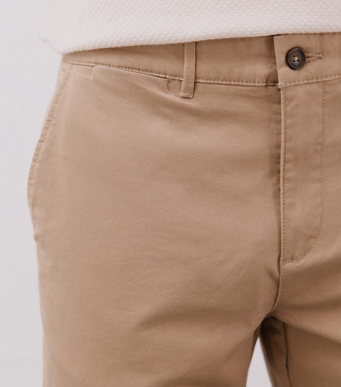 Regular Fit Lightweight Chinos