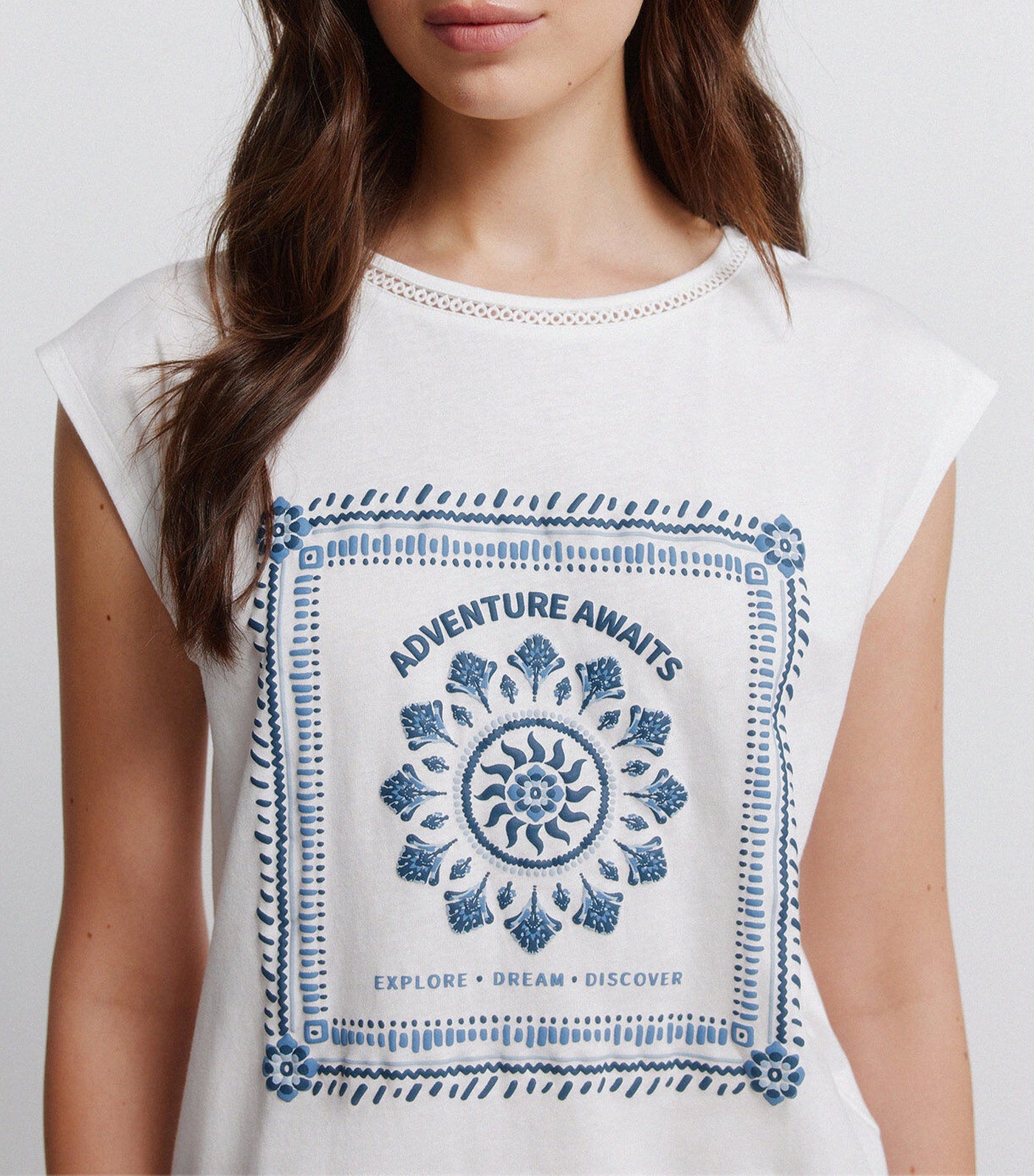 Polka-Dot Short Sleeve T-Shirt Ivory