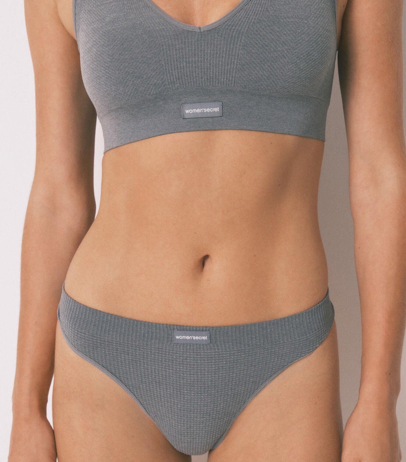 Seamless Thong Panty