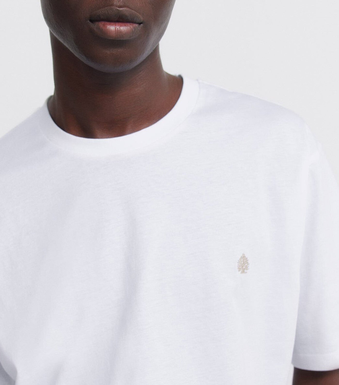 Basic Logo T-Shirt
