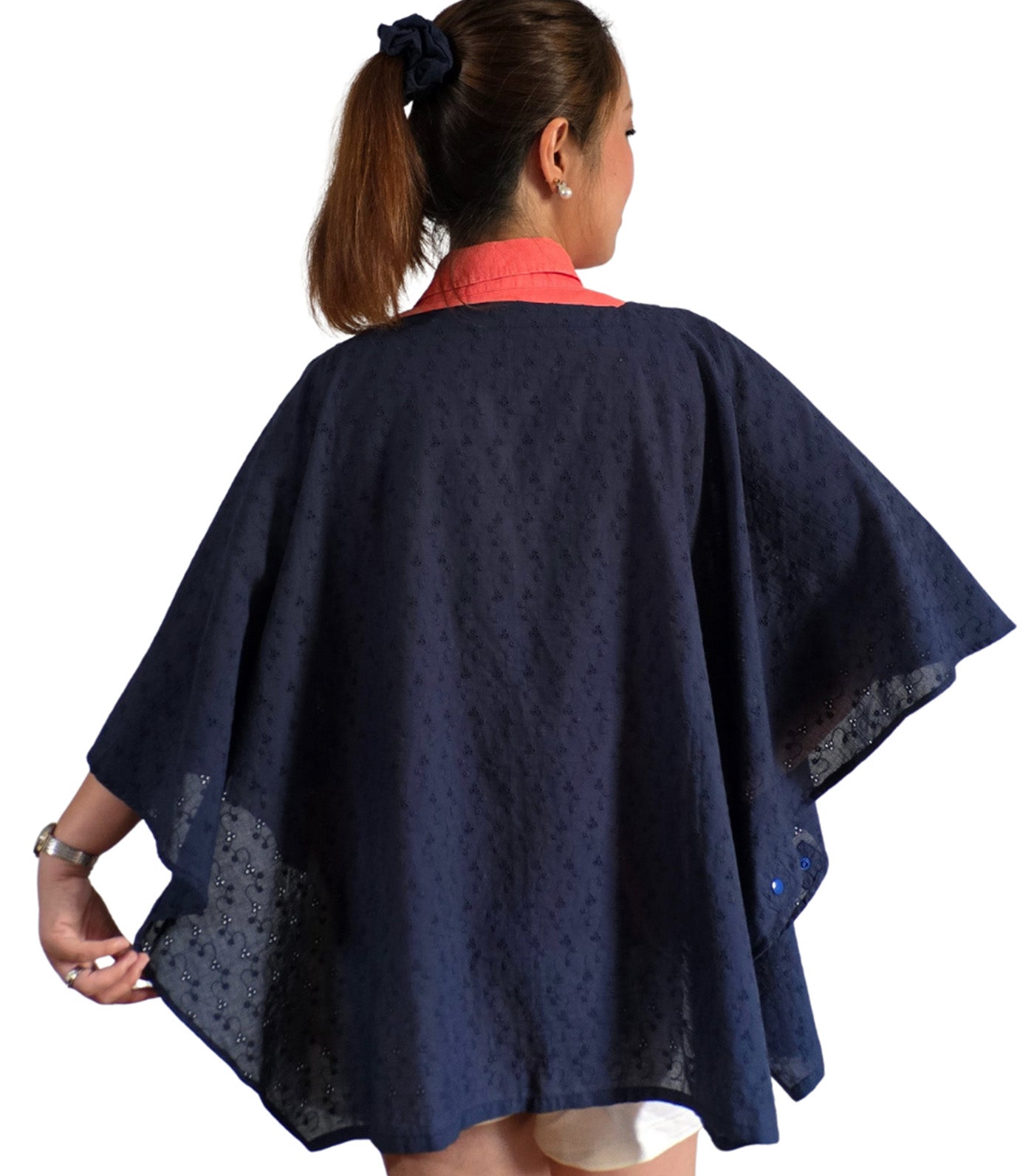 Poncho Nursing Cover with Stiffener Long Sleeves Eyelet