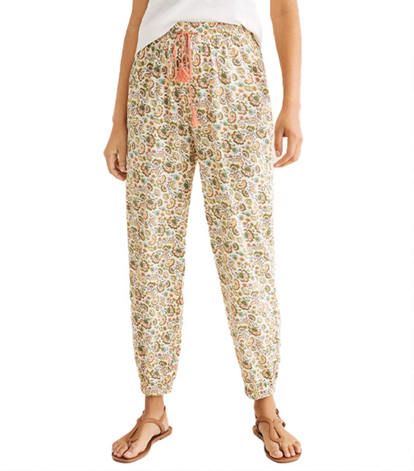 Buy Levi's Printed Trousers online - Women - 3 products | FASHIOLA INDIA