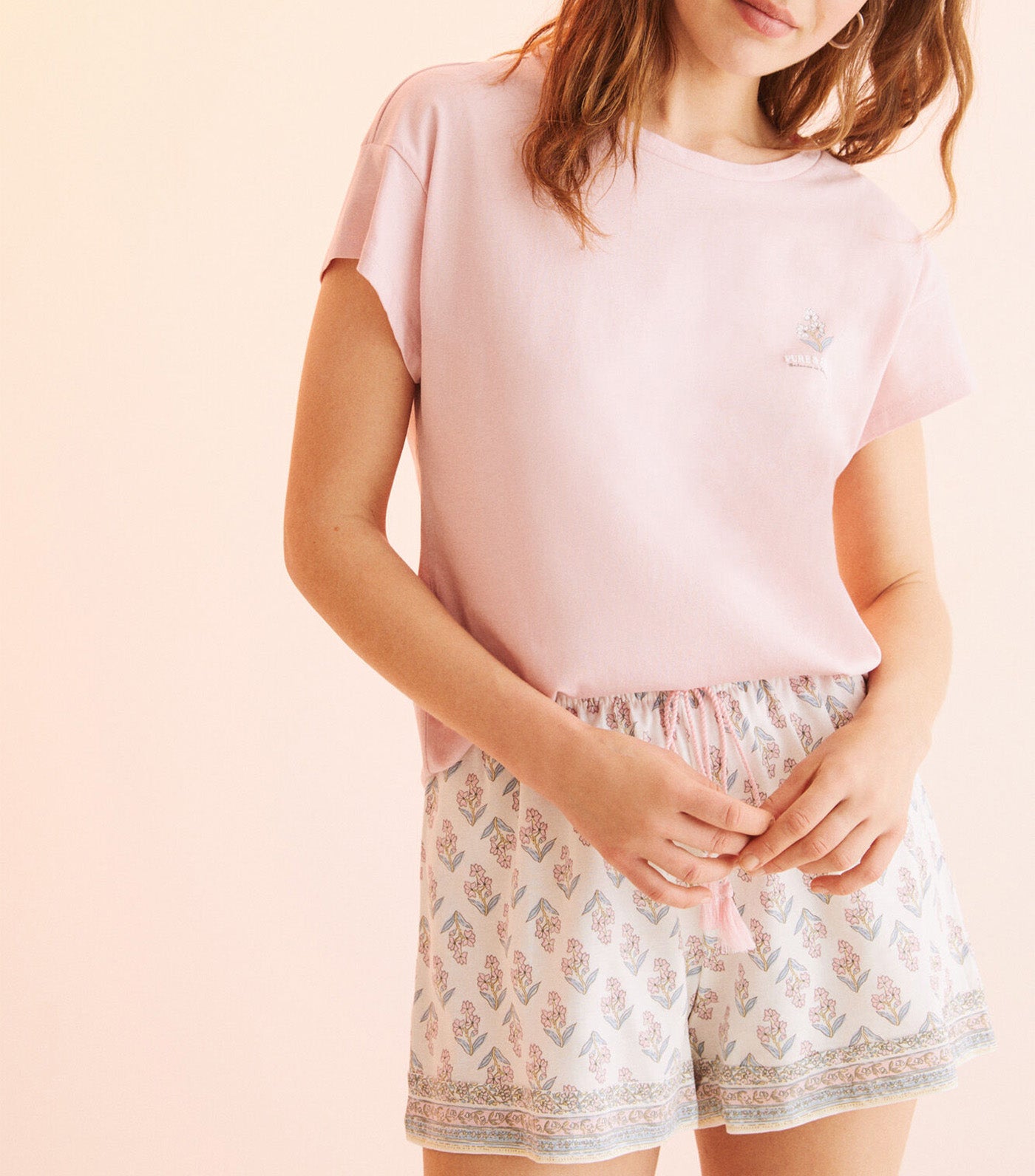 Short Pajamas With Knotted Back Pink