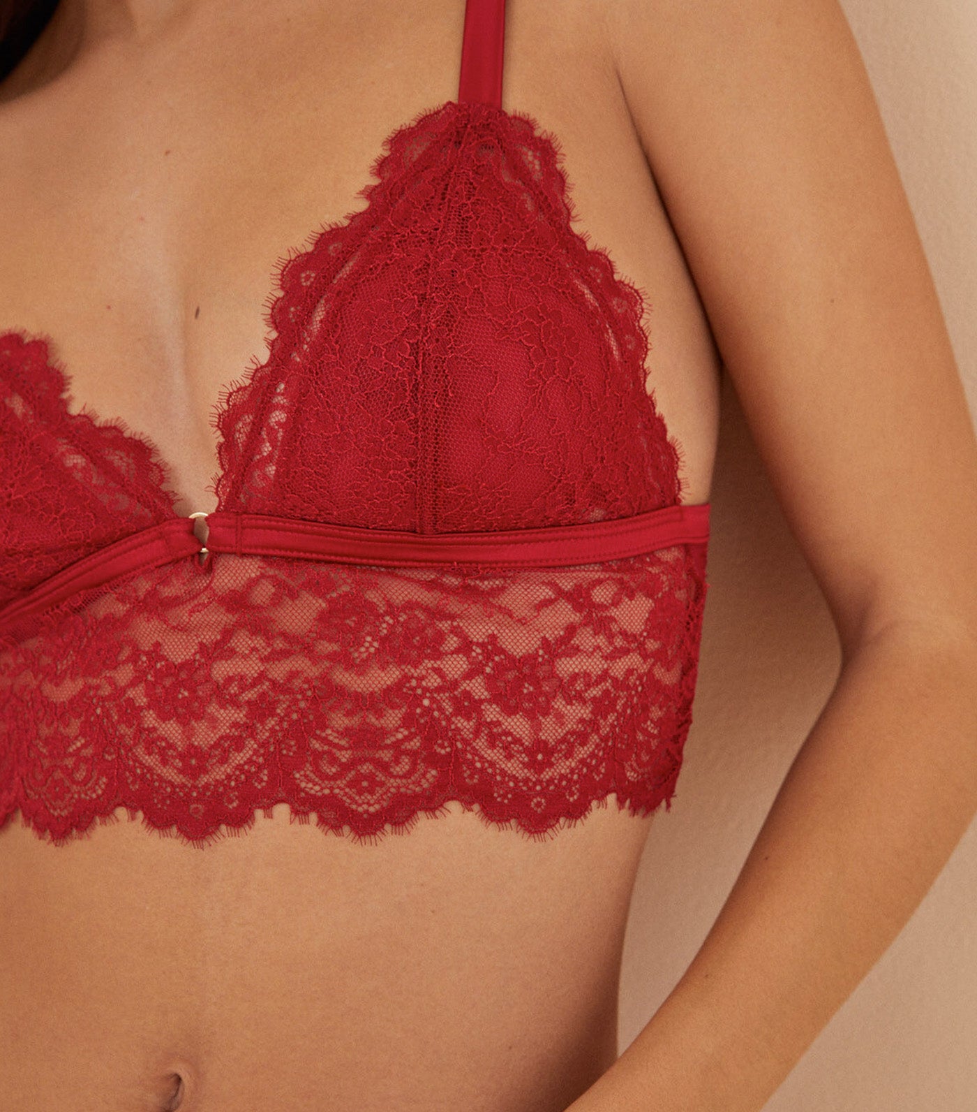 Lace Bralette Red