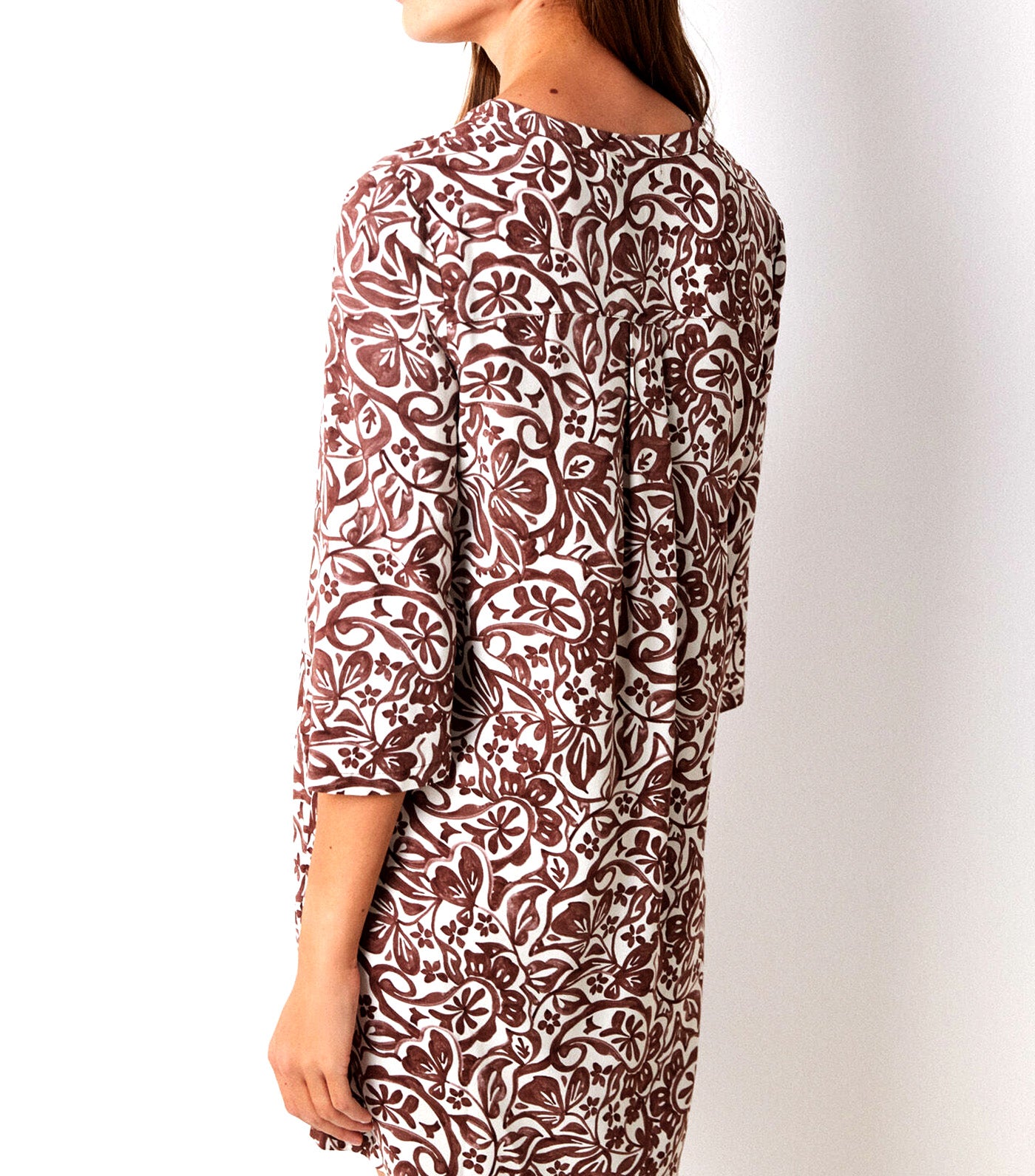 Viscose Short Camisole with Paisley Print Brown