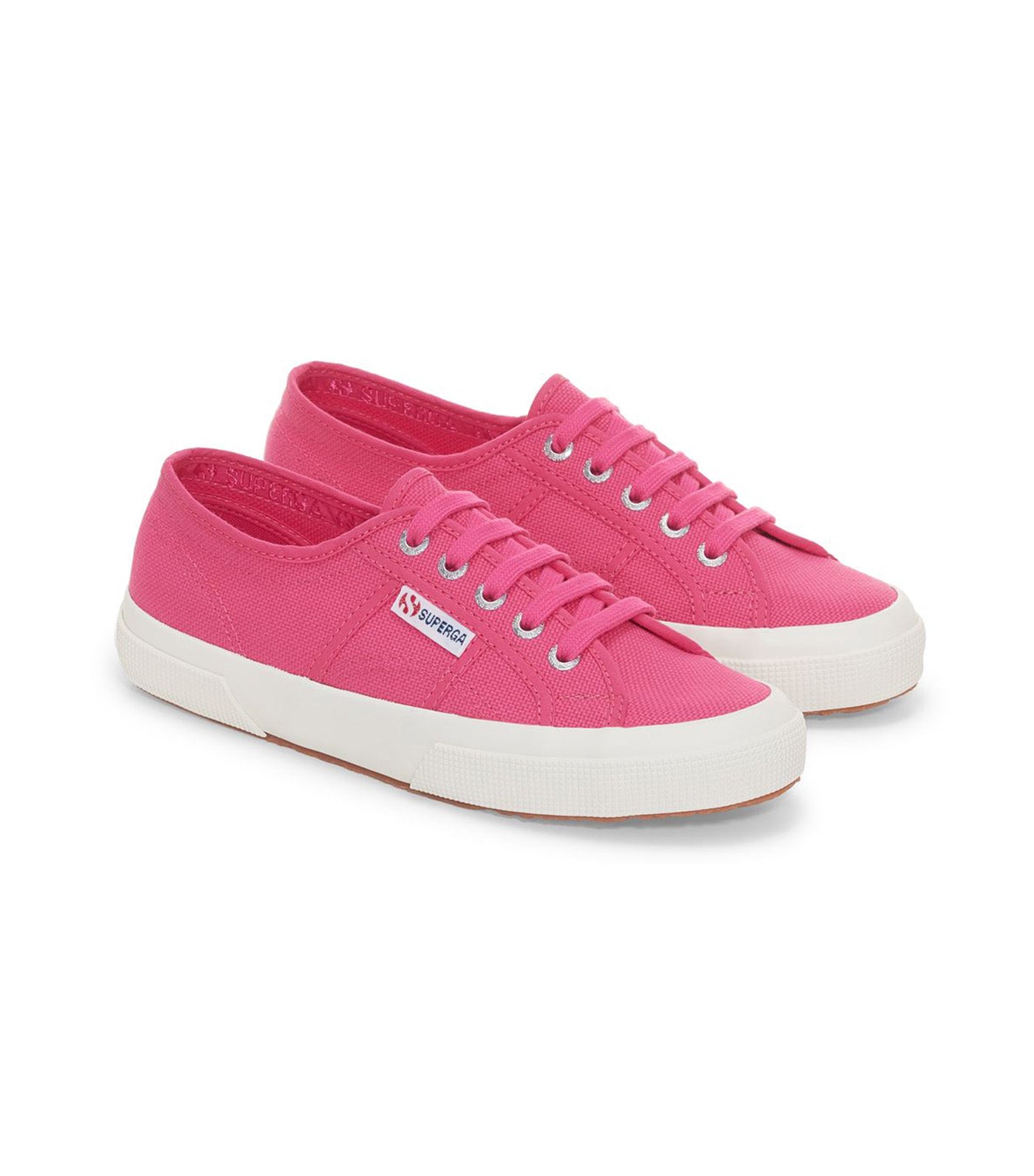 2750 Cotu Classic