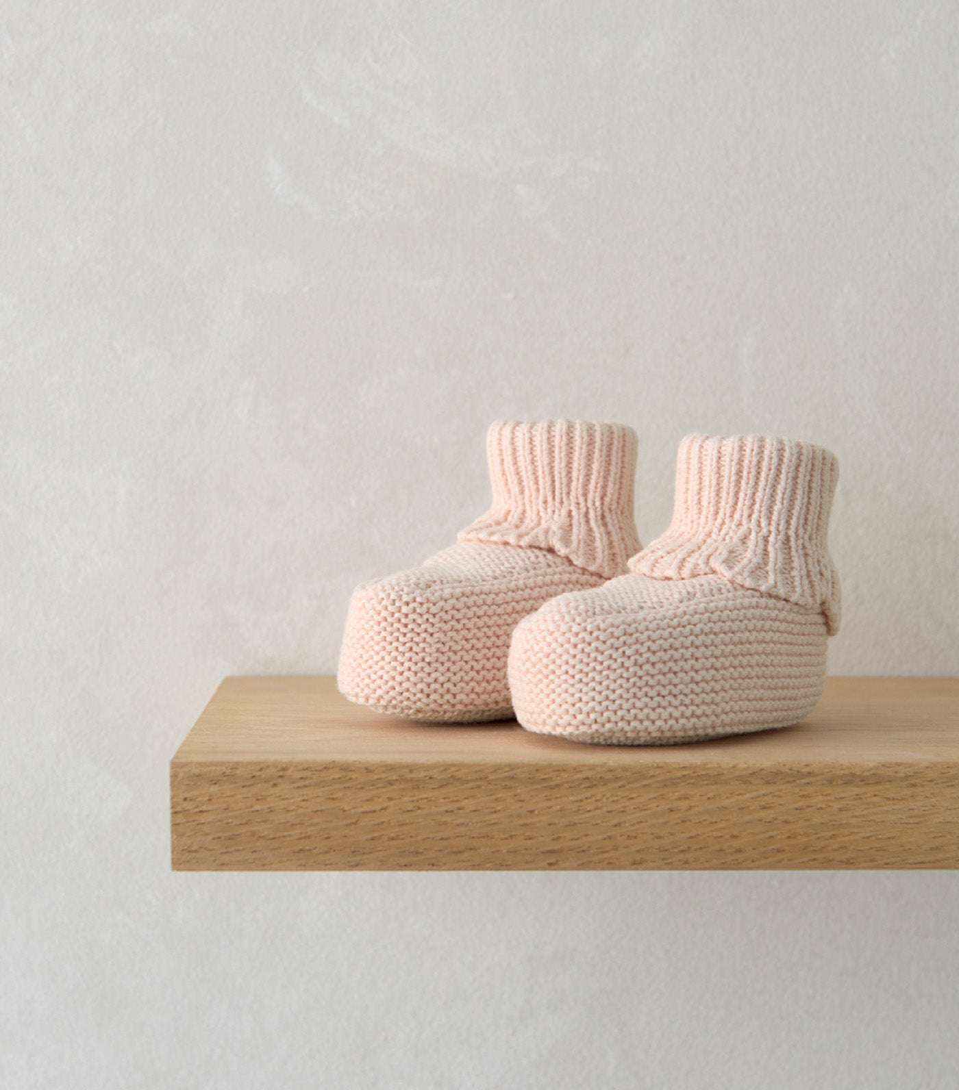 Knitted Booties Pink
