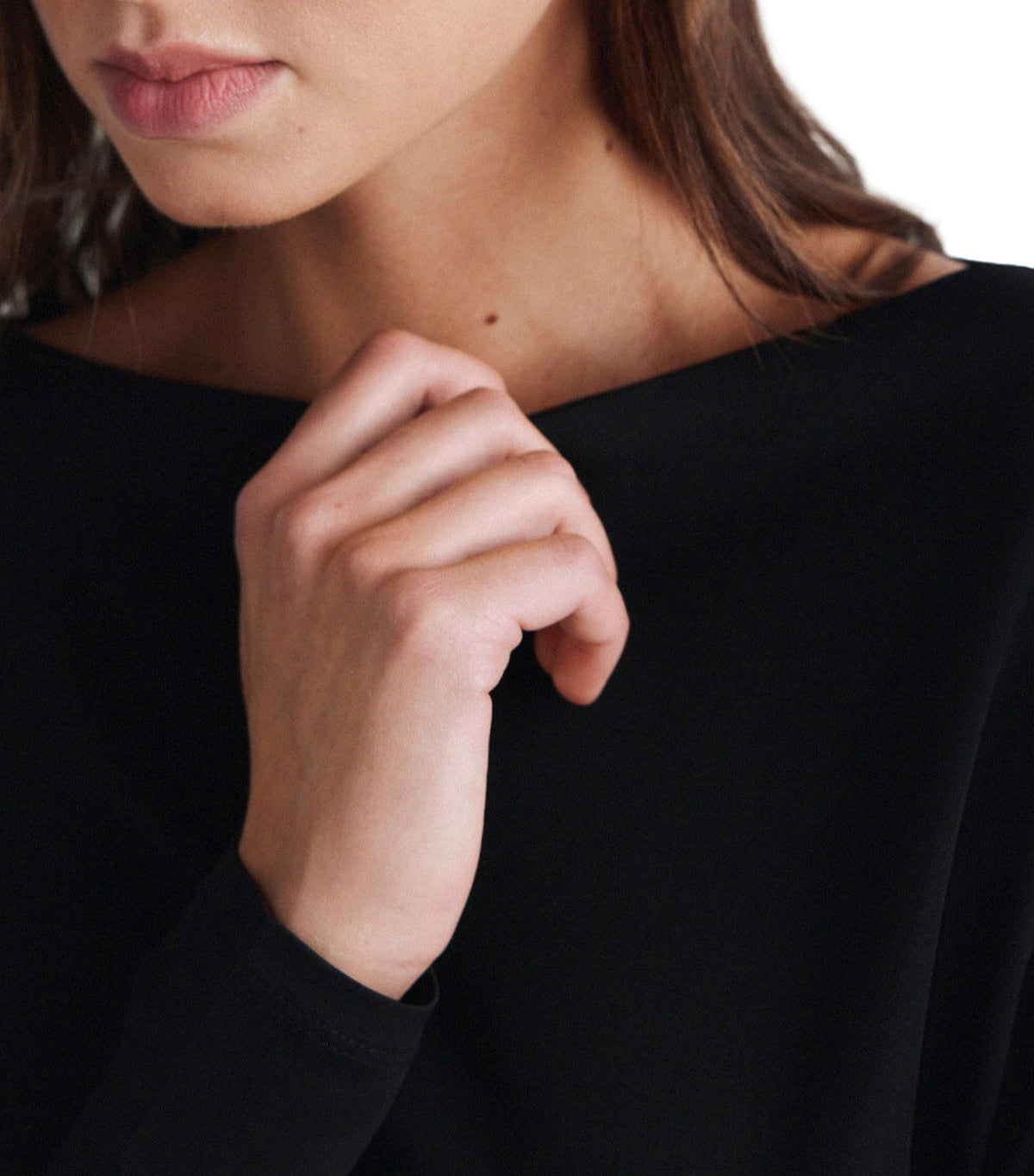 Batwing Long-Sleeved T-Shirt Black