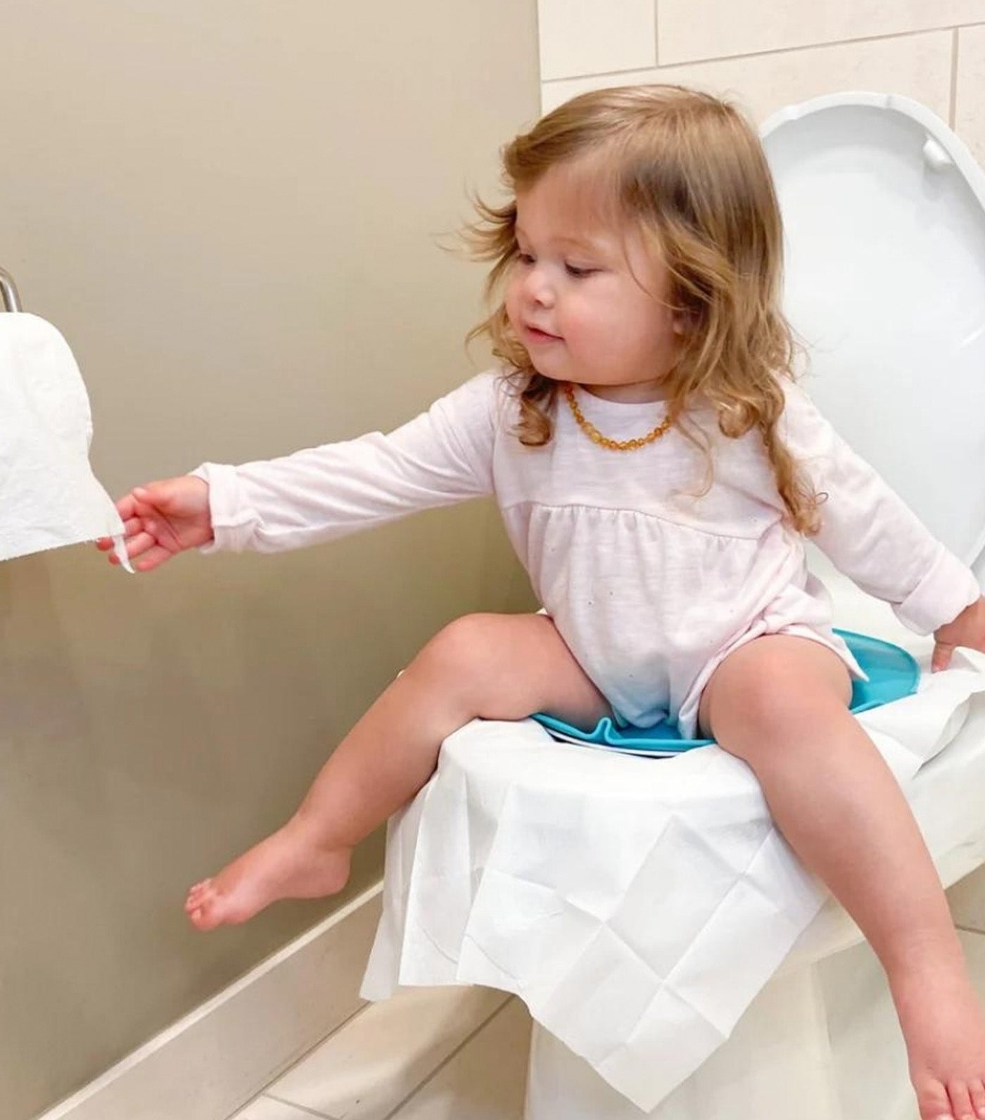 Tinkle to Go Foldable Potty Trainer Mint
