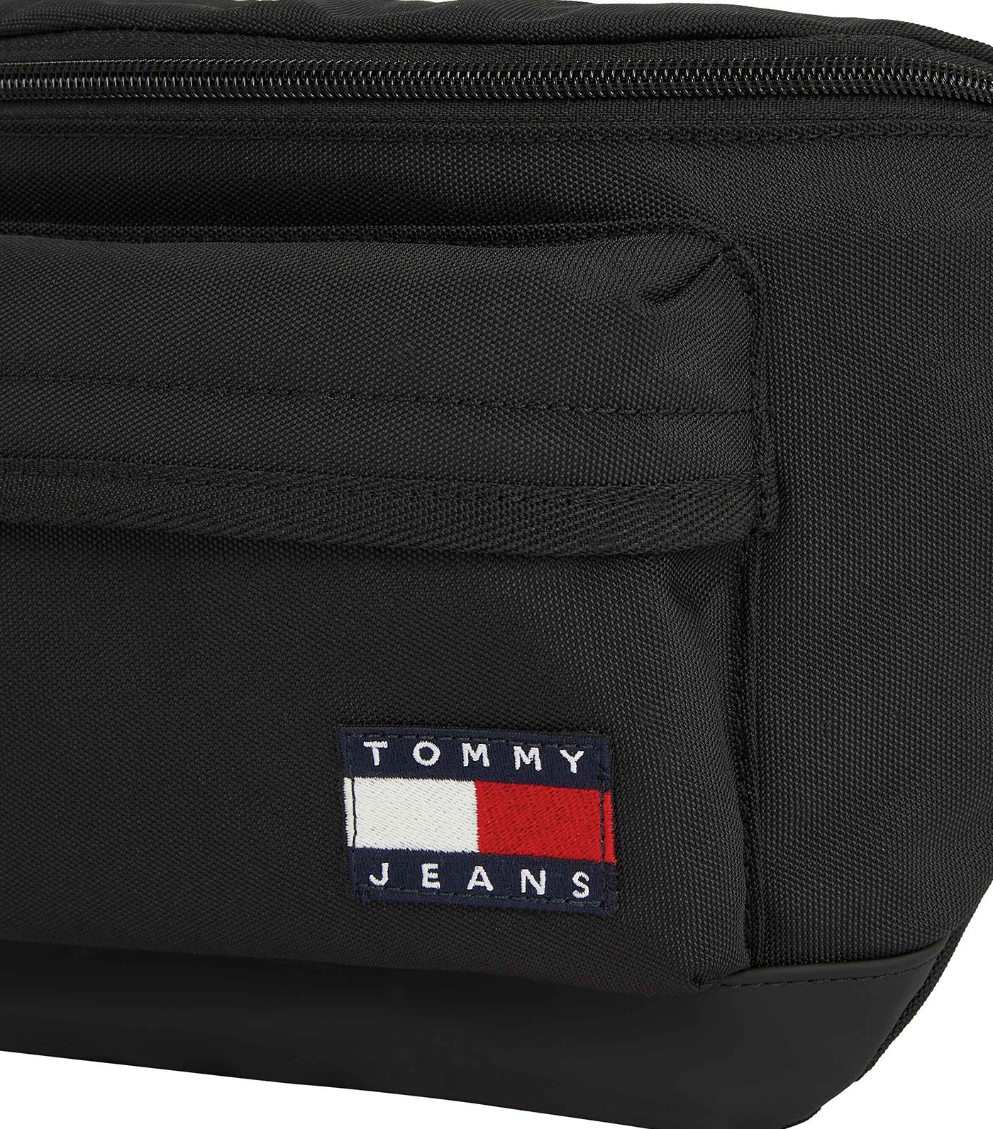 Tommy Hilfiger Tommy Jeans Men's Essential Daily Bumbag Black 