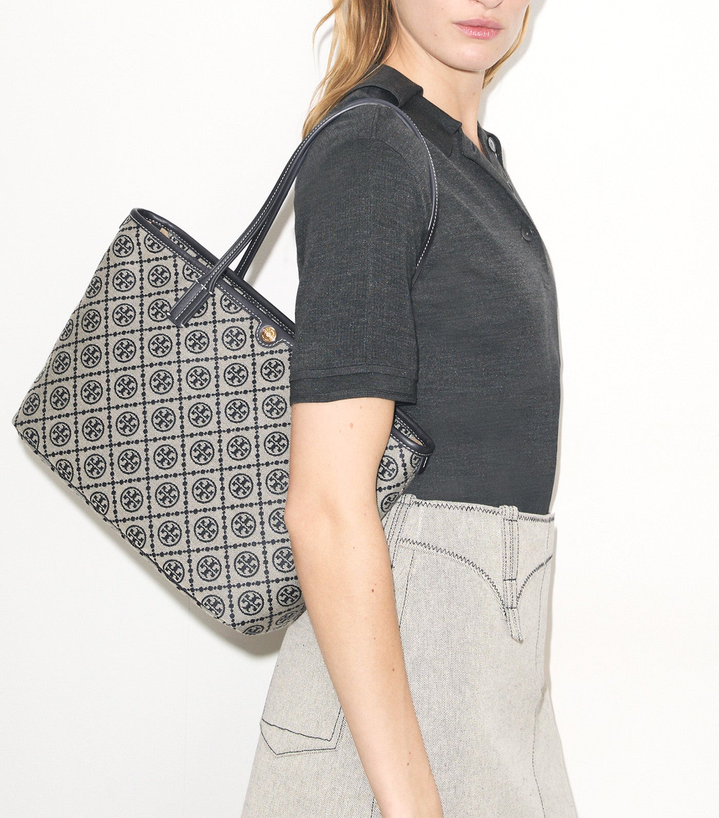 T Monogram Small Zip Tote Tory Navy