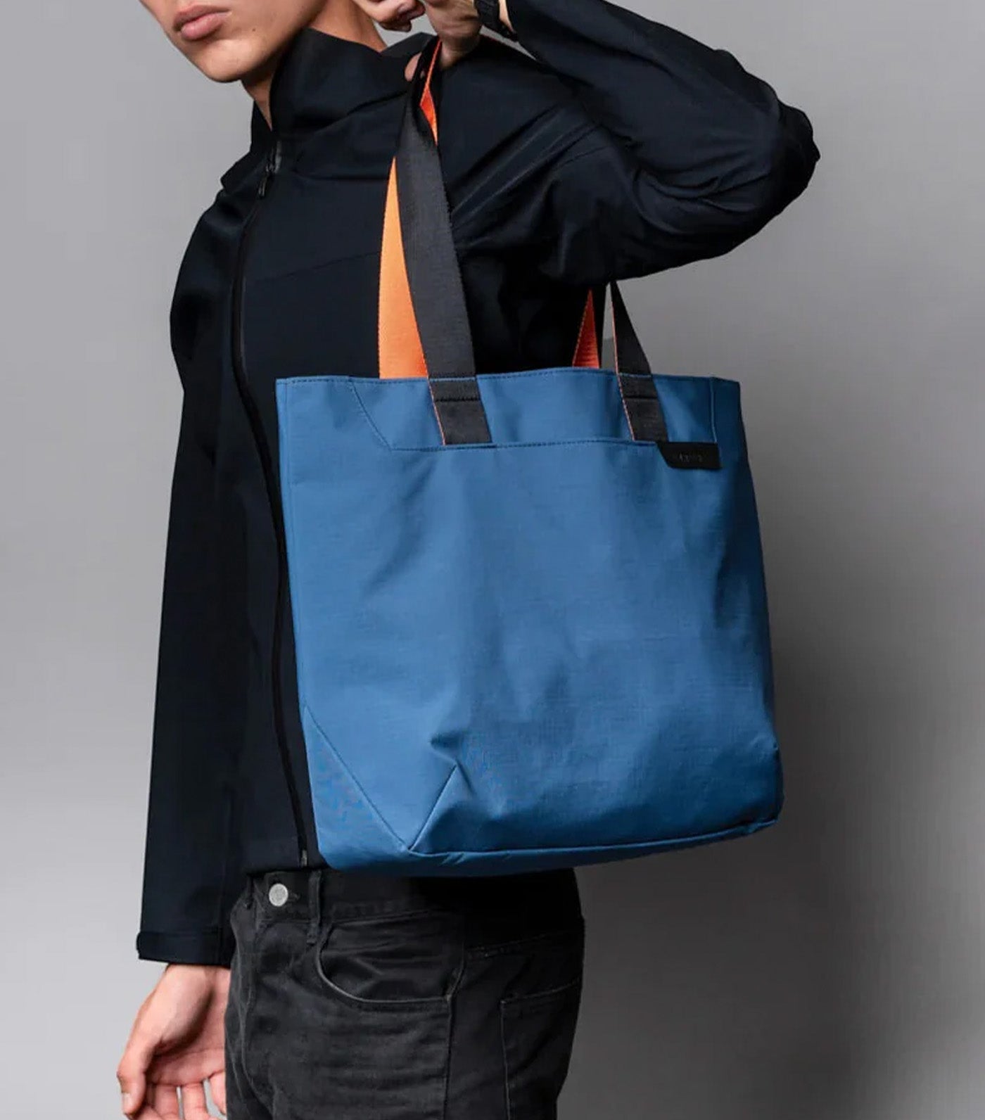 Elements Tote Blue