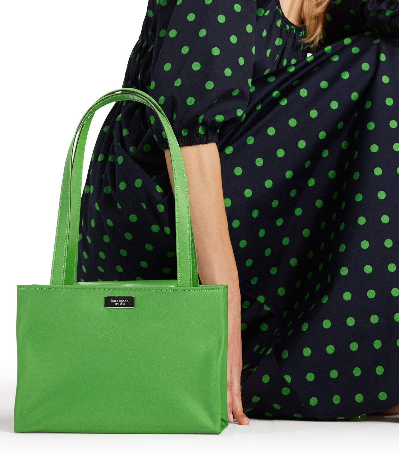 Sam Icon Nylon Medium Shoulder Bag KS Green