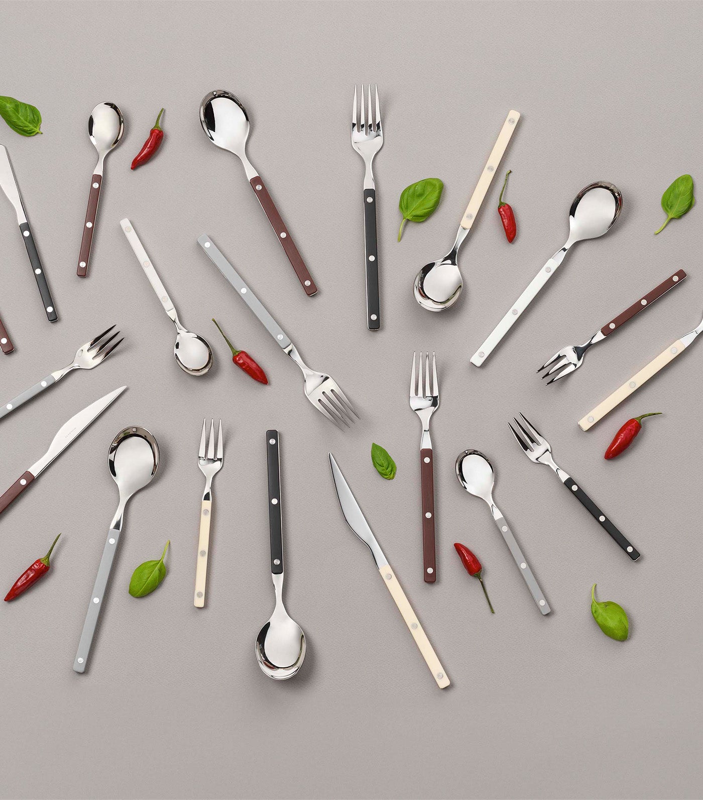 Allegra 8-Piece Flatware Set in Window Box