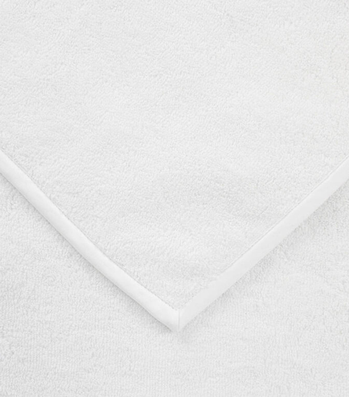 Plush Bath Towel White