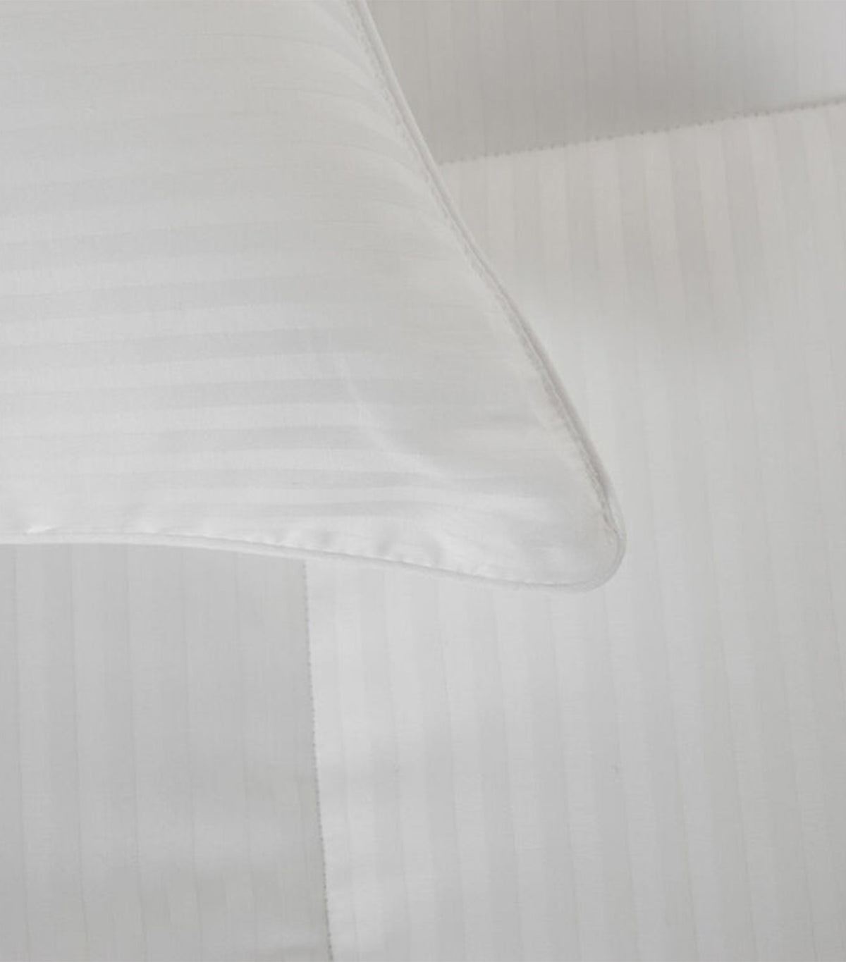 Nuvola Medium Decorative Pillow White
