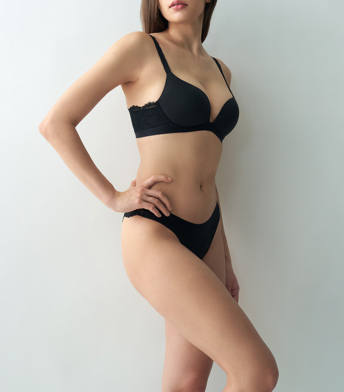 Love in Lace Non-Wired Sweetheart Push Up Bra Black