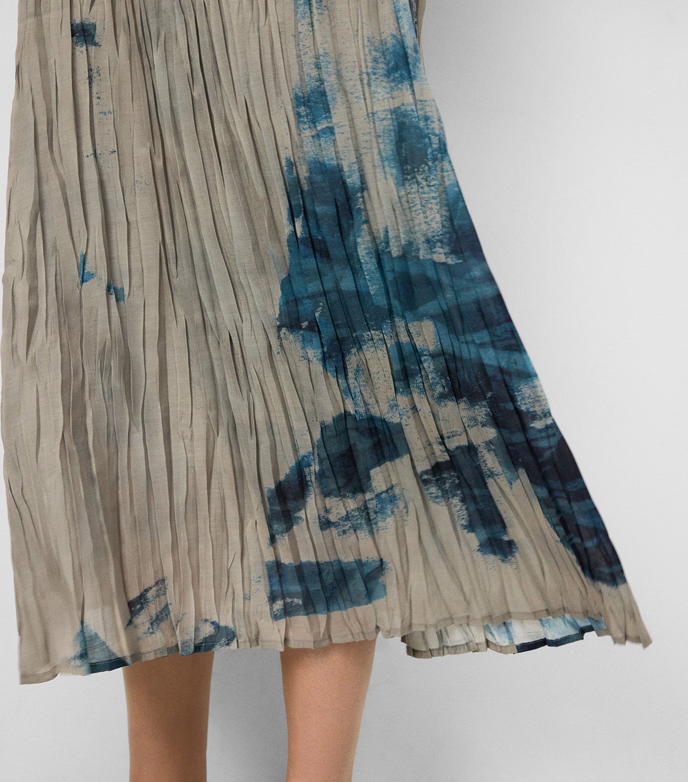 Adolfo Dominguez  Printed Crinkle Skirt Taupe Print 
