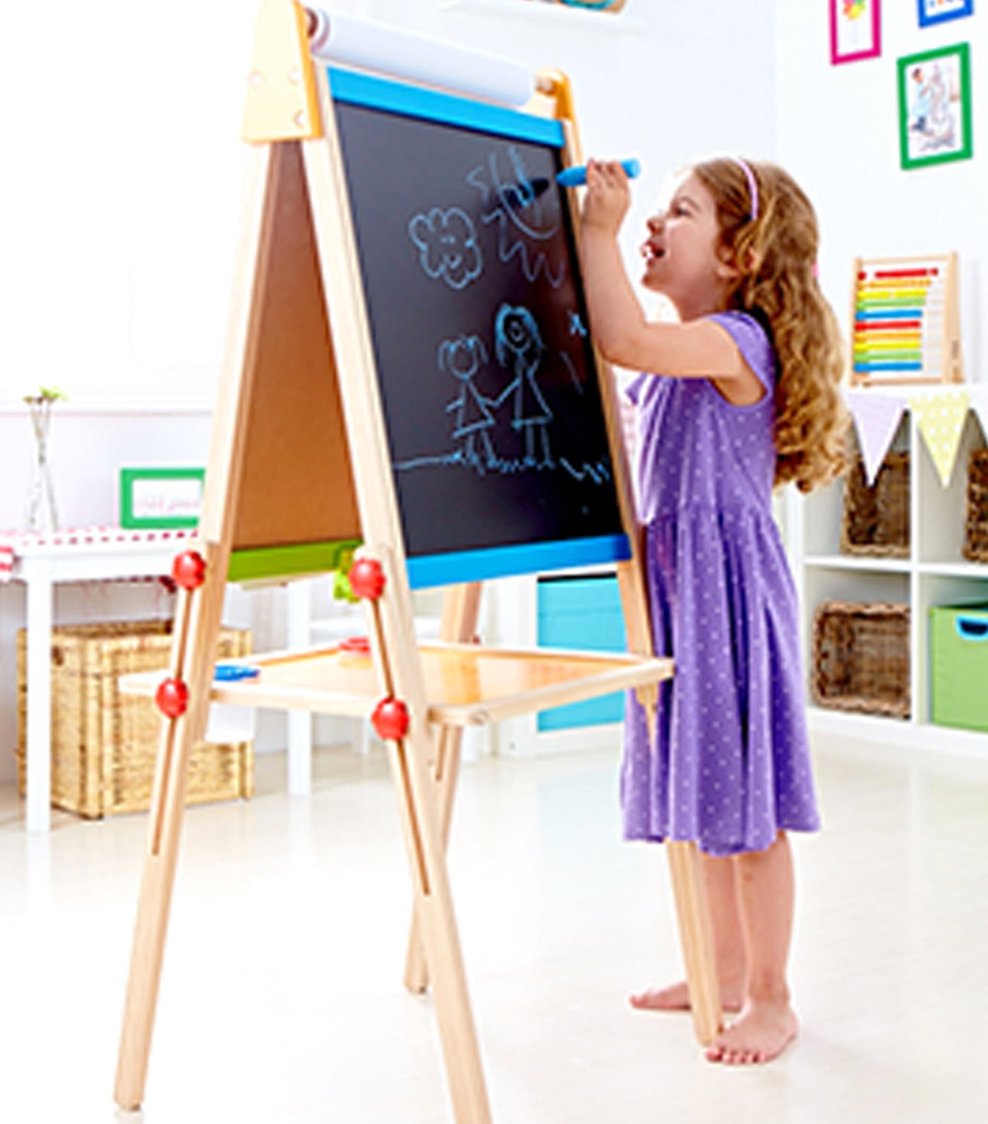 hape all-in-one easel